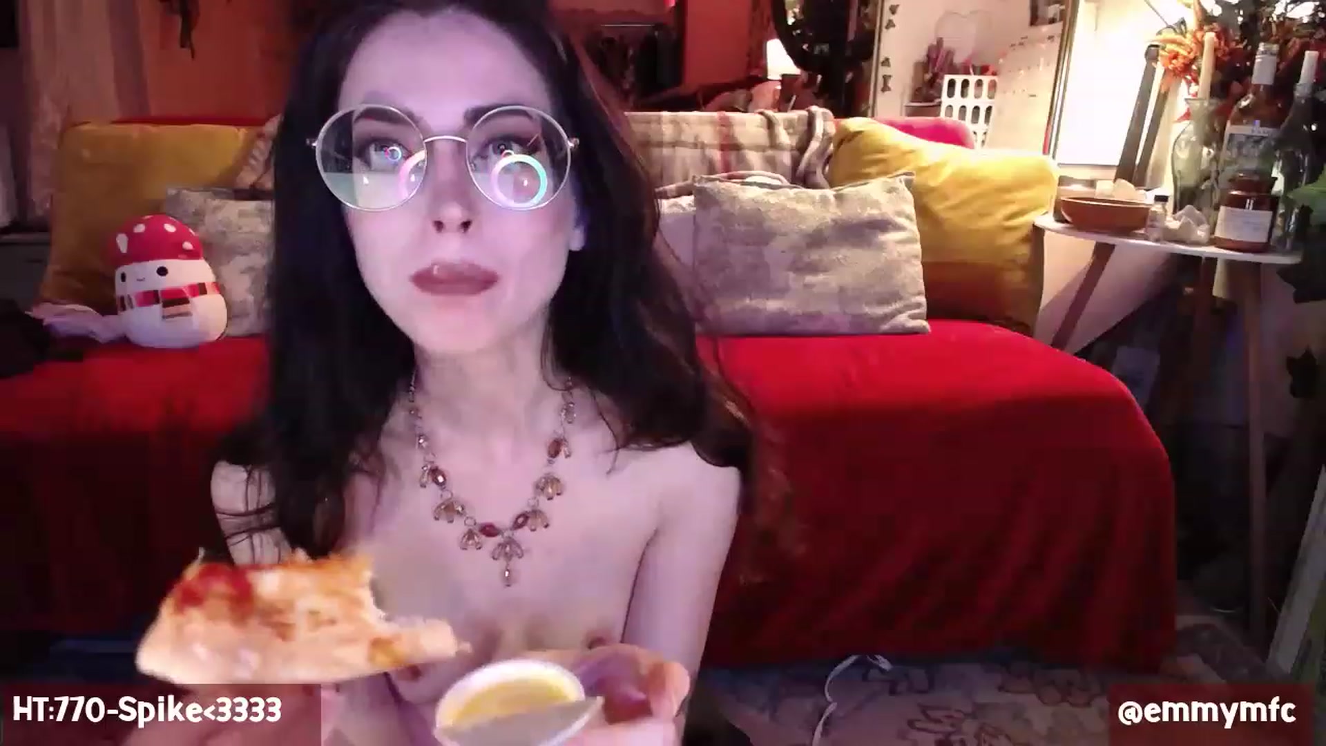 Gallery image thumbnail from Emmy_Rose's myfreecams stream on, 01/27/2023, 05:03 image 16 of 20