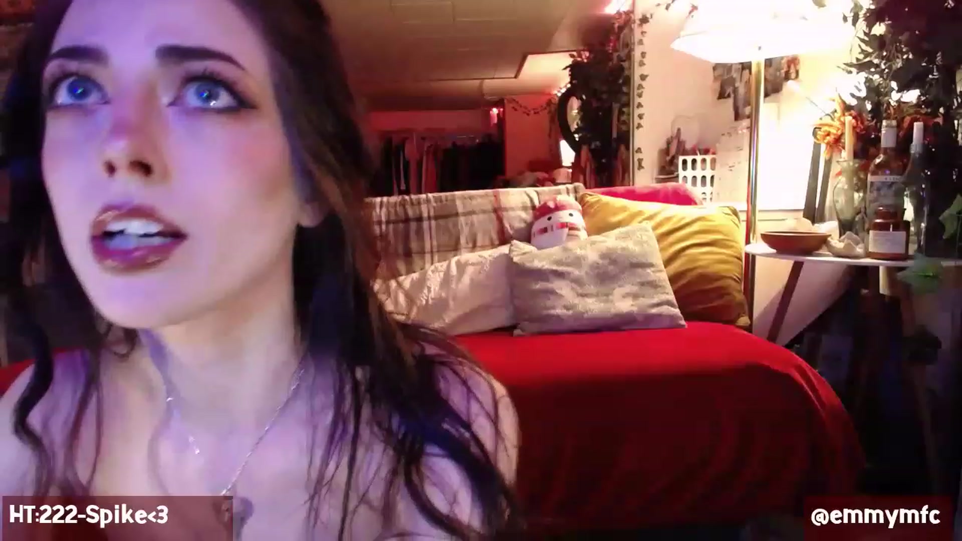Gallery image thumbnail from Emmy_Rose's myfreecams stream on, 01/31/2023, 04:55 image 6 of 20