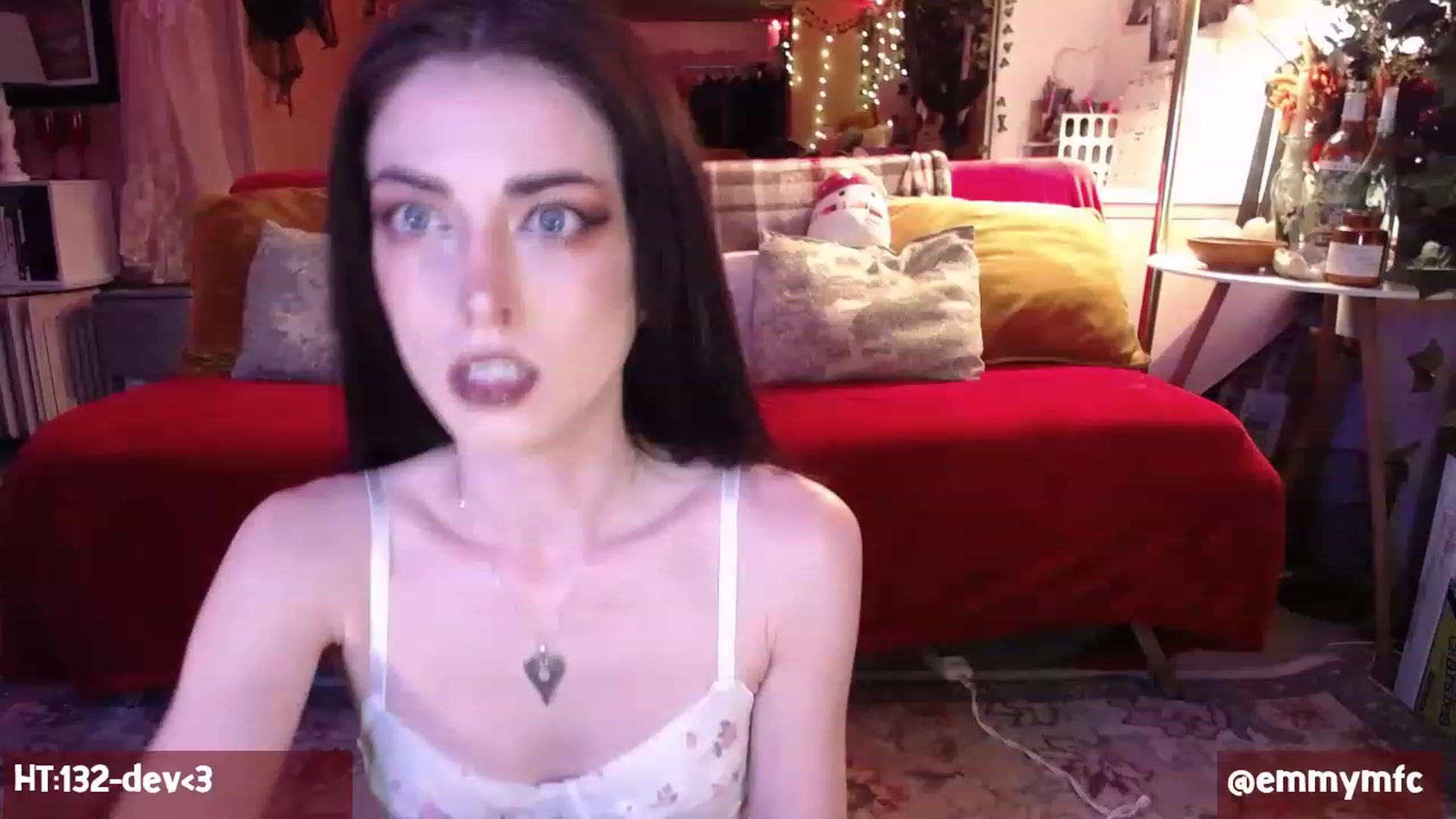 Gallery image thumbnail from Emmy_Rose's myfreecams stream on, 02/04/2023, 23:45 image 1 of 20