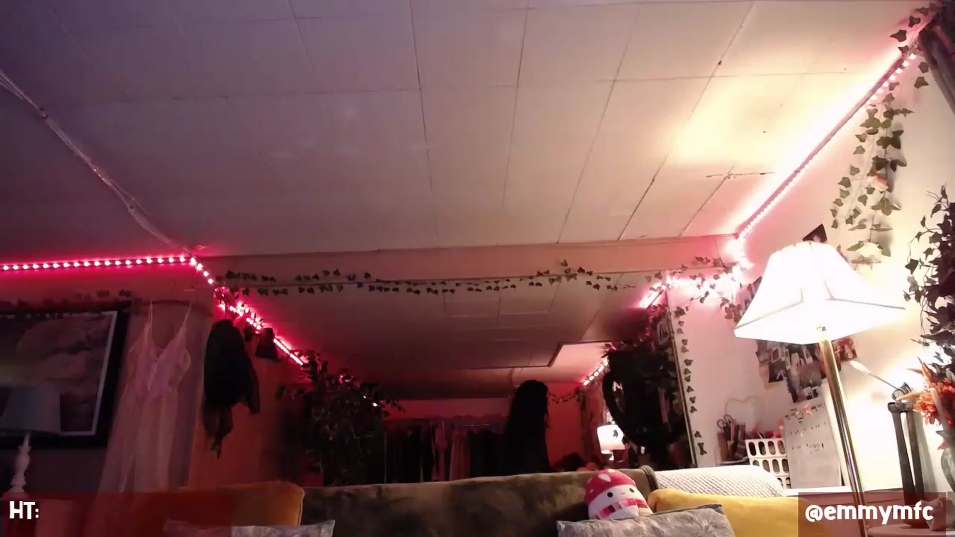 Gallery image thumbnail from Emmy_Rose's myfreecams stream on, 02/13/2023, 04:28 image 7 of 20