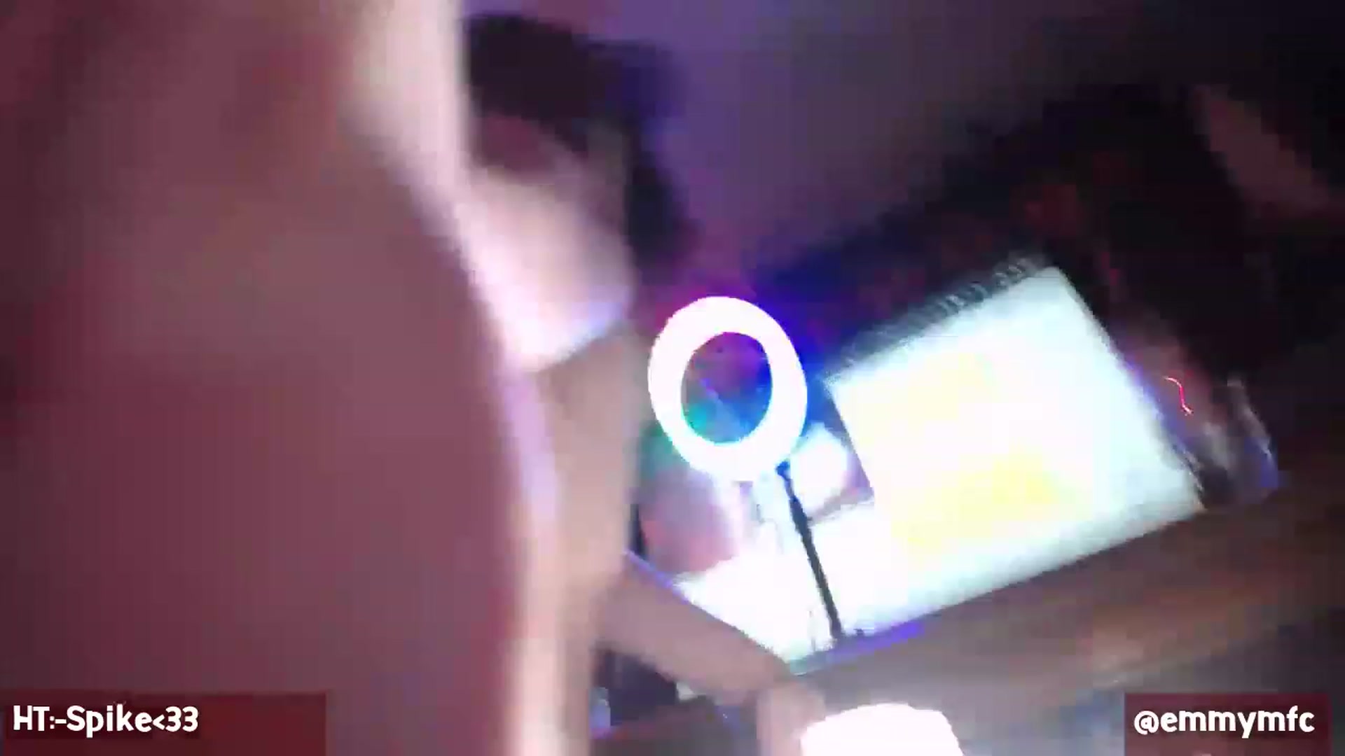 Gallery image thumbnail from Emmy_Rose's myfreecams stream on, 02/15/2023, 05:10 image 16 of 20