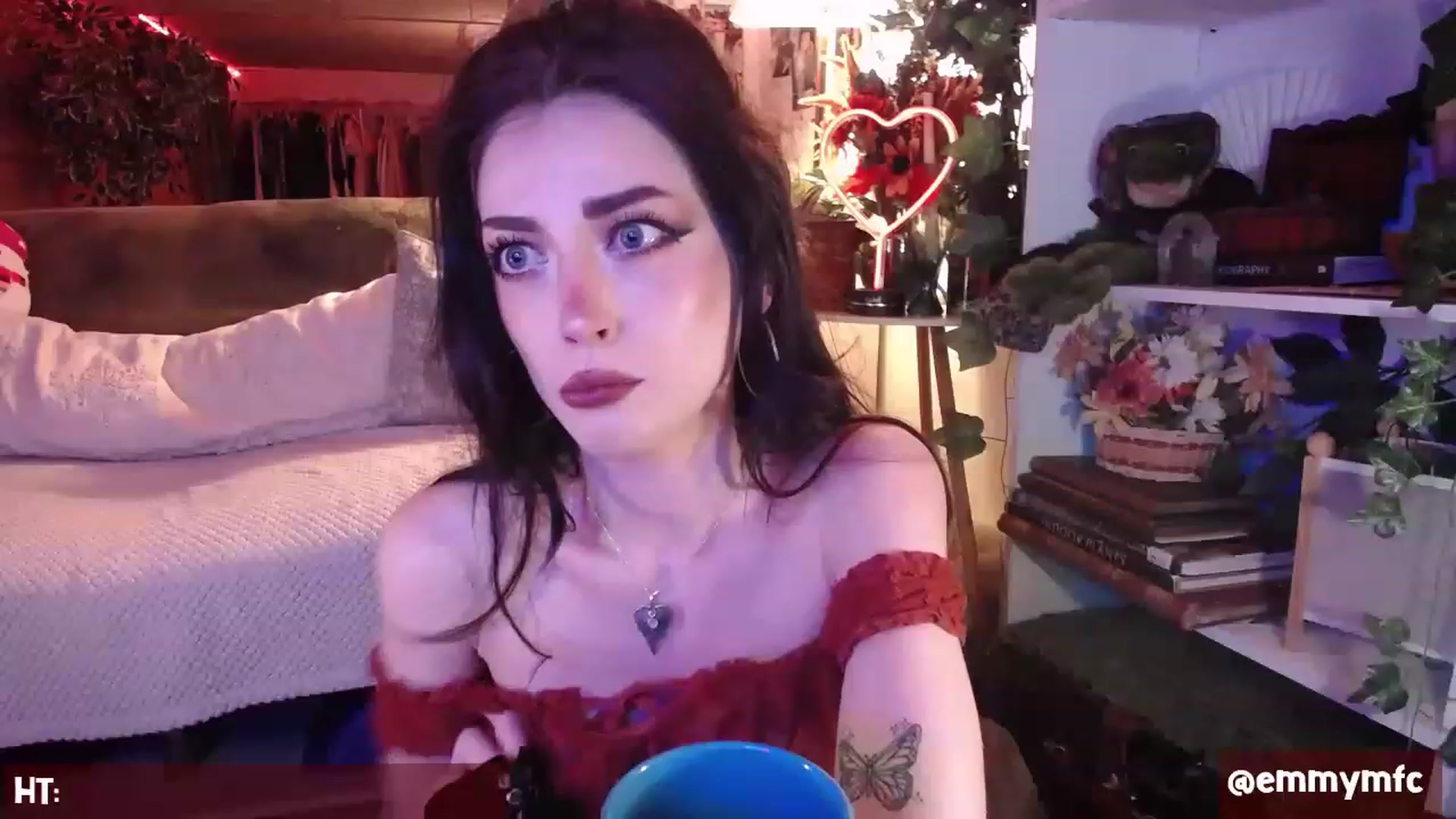 Gallery image thumbnail from Emmy_Rose's myfreecams stream on, 03/01/2023, 02:47 image 7 of 20