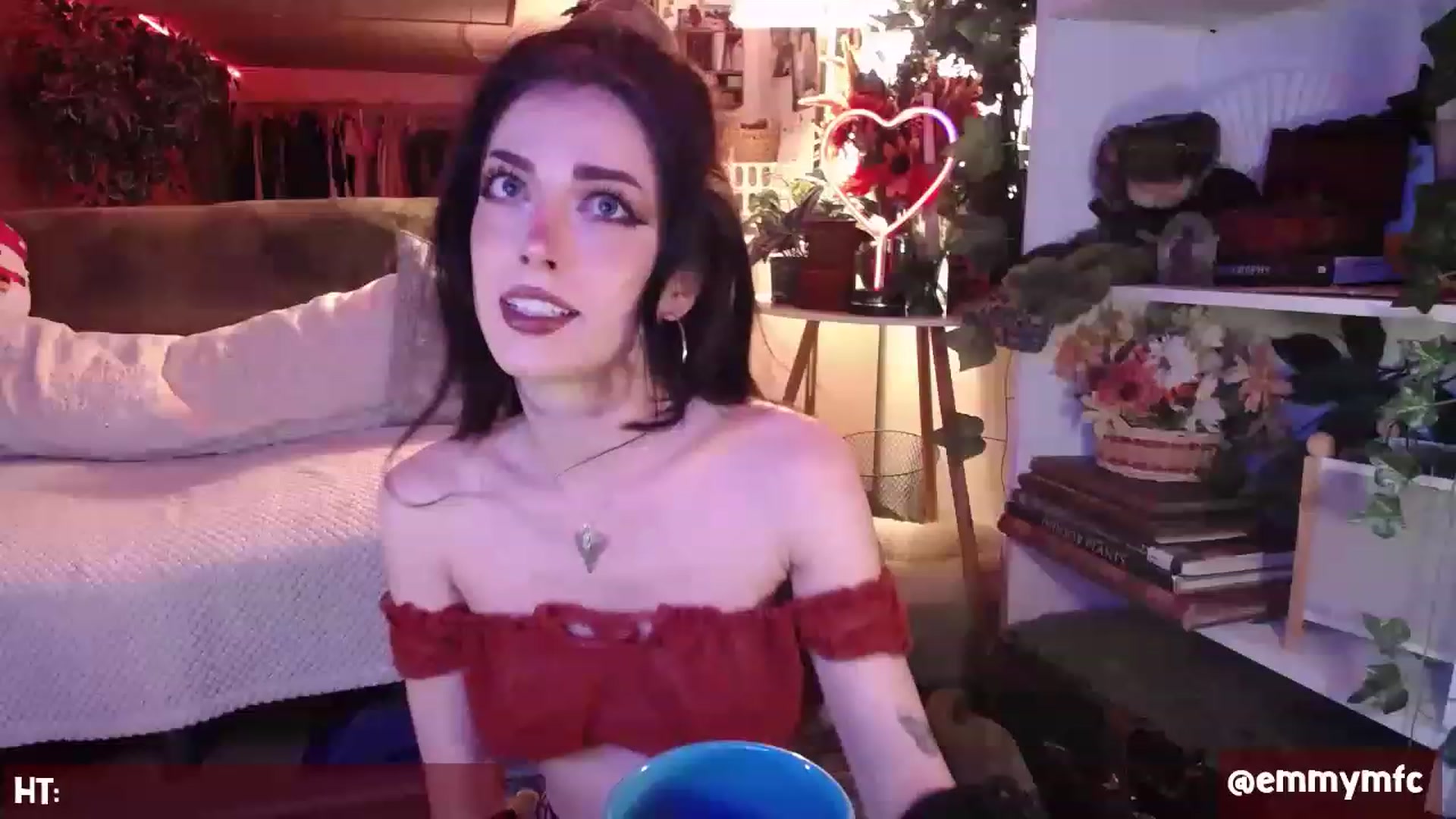 Gallery image thumbnail from Emmy_Rose's myfreecams stream on, 03/01/2023, 02:47 image 6 of 20