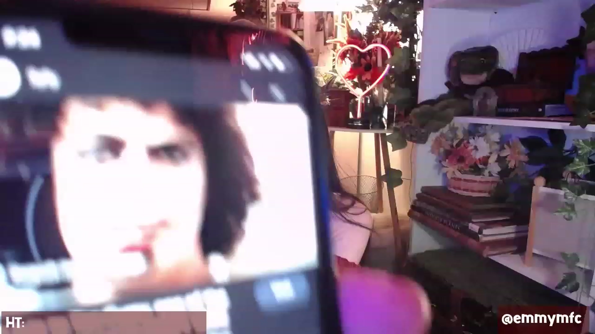 Gallery image thumbnail from Emmy_Rose's myfreecams stream on, 03/01/2023, 02:47 image 1 of 20