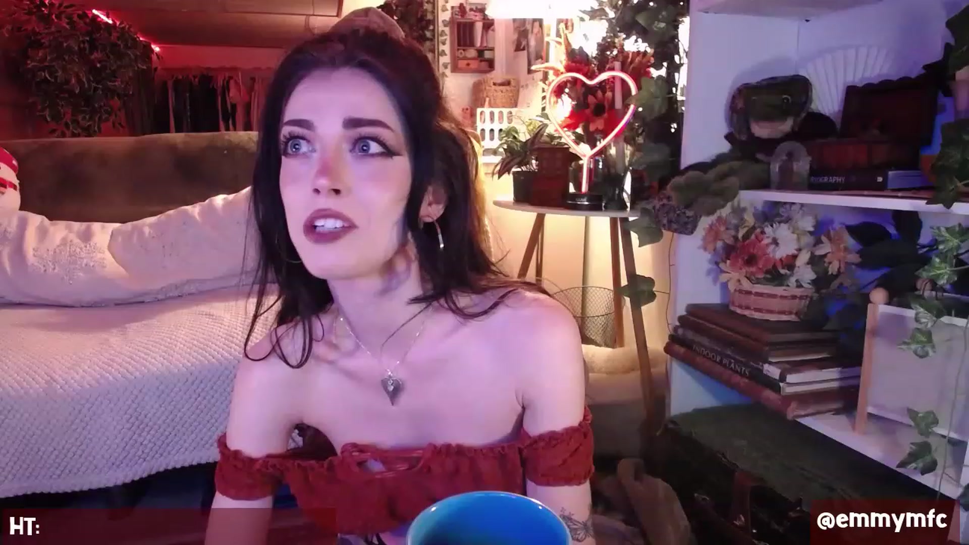 Gallery image thumbnail from Emmy_Rose's myfreecams stream on, 03/01/2023, 02:47 image 5 of 20