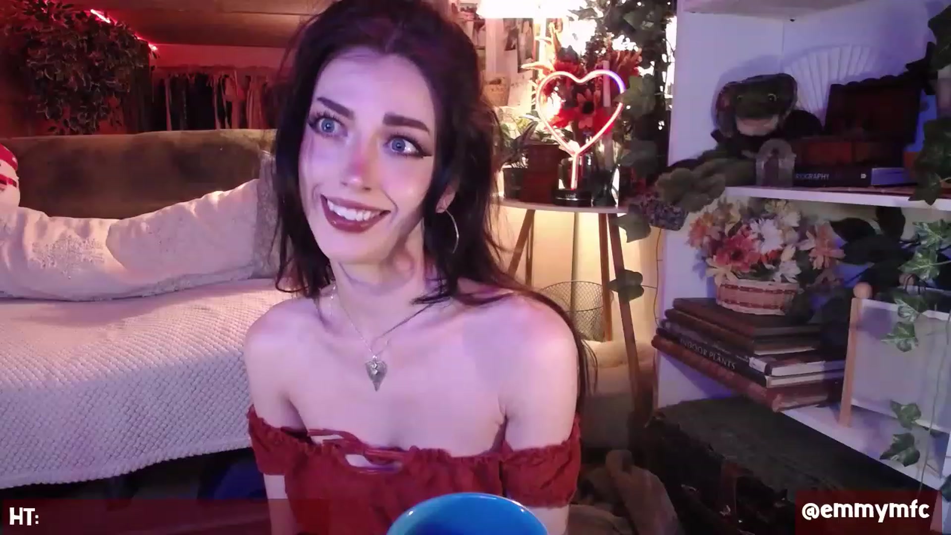 Gallery image thumbnail from Emmy_Rose's myfreecams stream on, 03/01/2023, 02:47 image 4 of 20