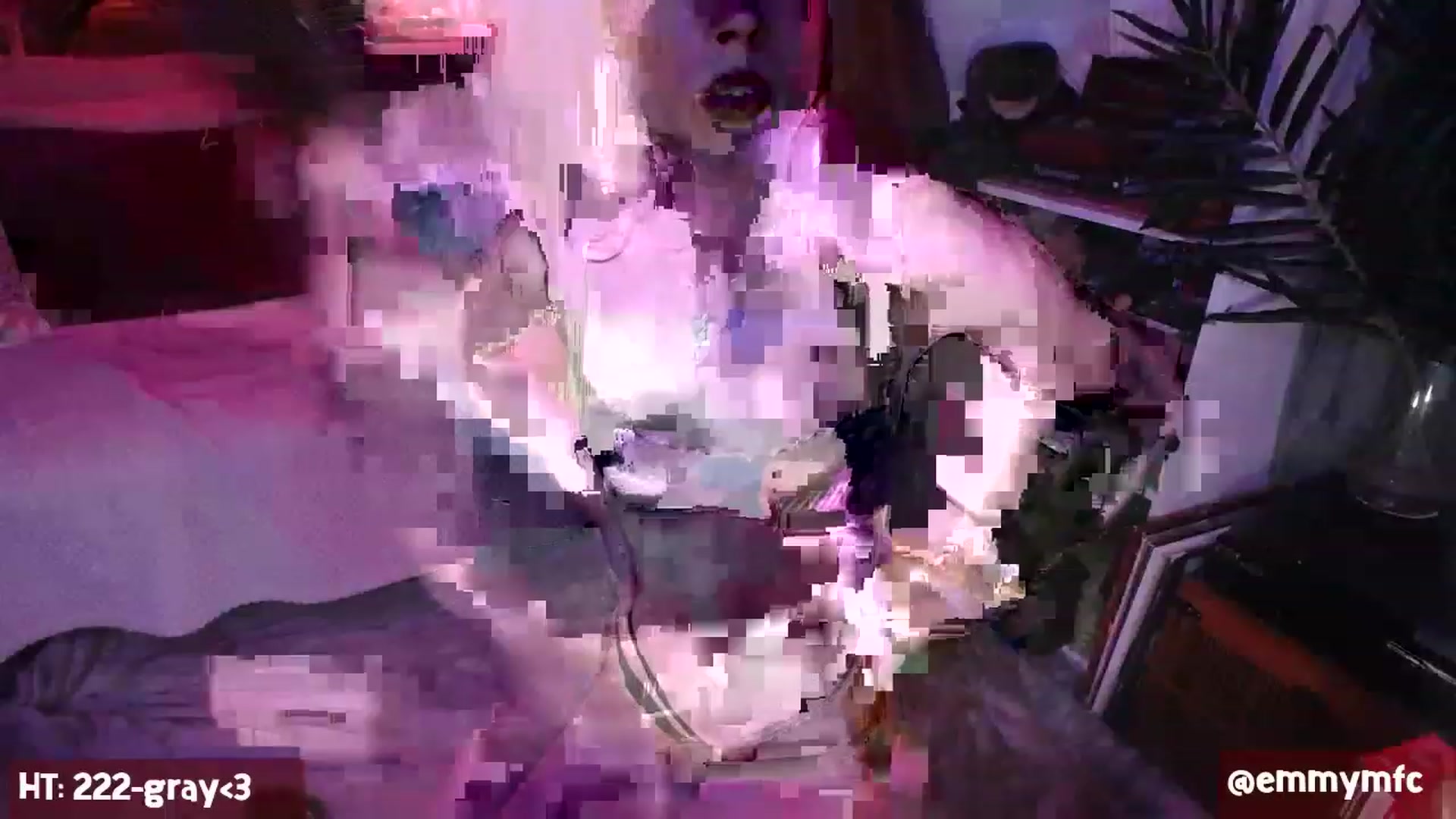 Gallery image thumbnail from Emmy_Rose's myfreecams stream on, 06/30/2023, 04:27 image 20 of 20
