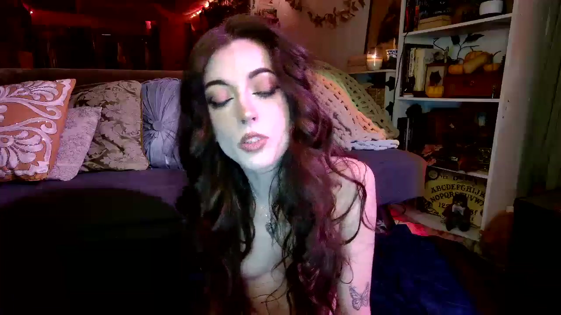 Gallery image thumbnail from Emmy_Rose's myfreecams stream on, 11/08/2024, 05:03 image 6 of 20