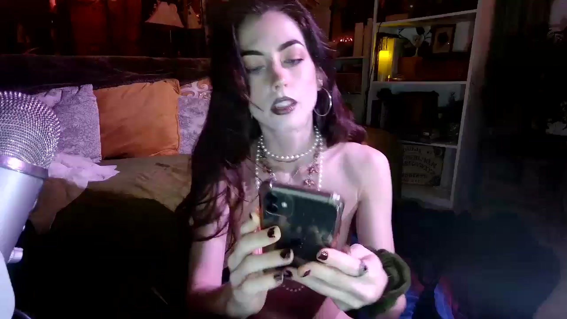 Gallery image thumbnail from Emmy_Rose's myfreecams stream on, 01/07/2025, 06:48 image 3 of 20