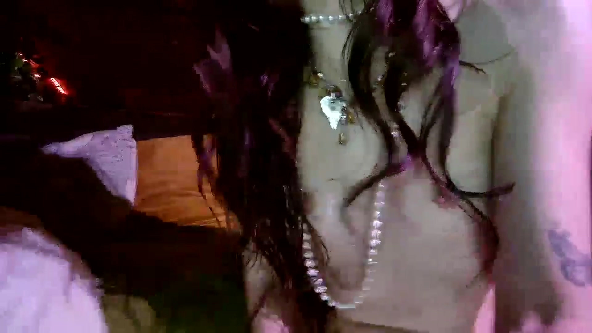 Gallery image thumbnail from Emmy_Rose's myfreecams stream on, 01/07/2025, 06:48 image 17 of 20
