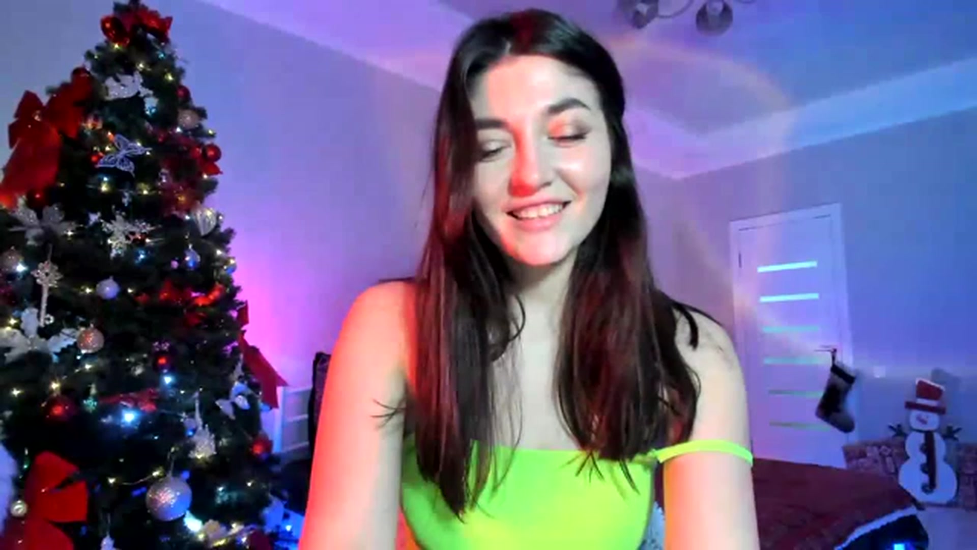 Gallery image thumbnail from Emmy___'s myfreecams stream on, 12/01/2022, 09:58 image 7 of 20
