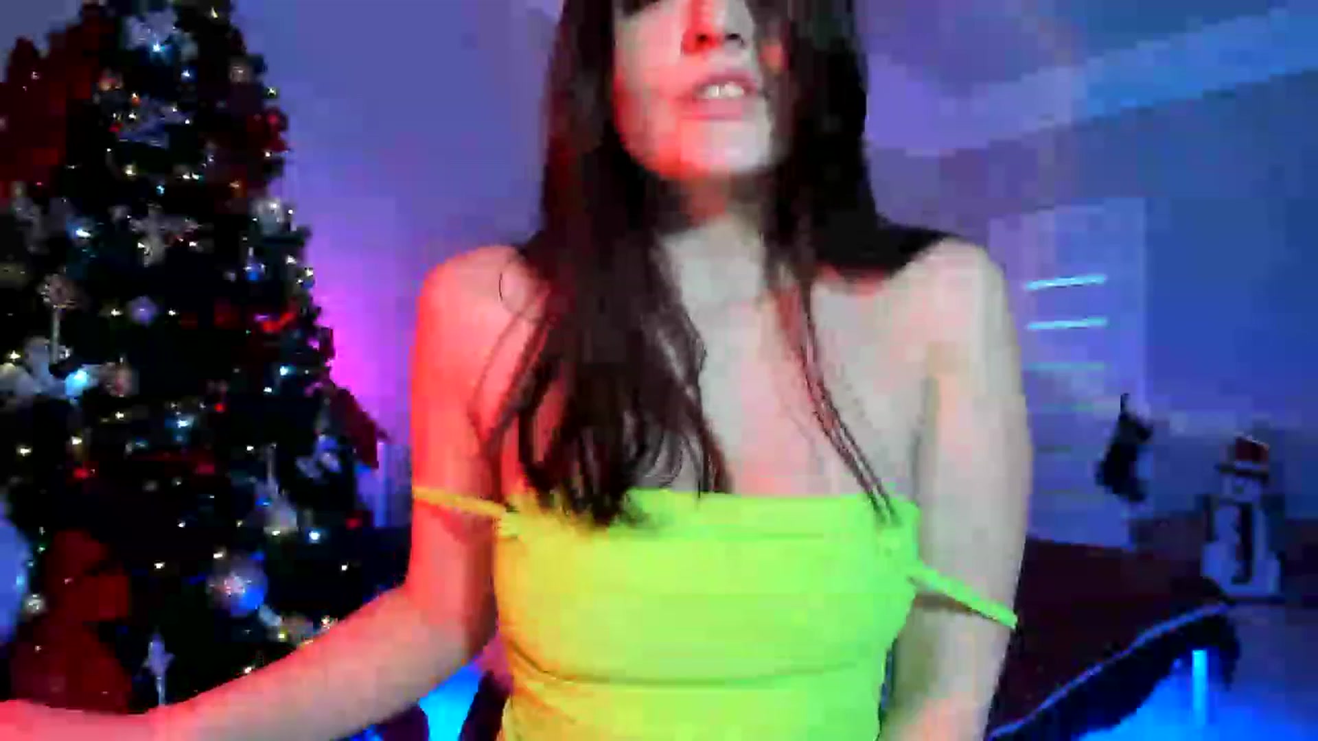 Gallery image thumbnail from Emmy___'s myfreecams stream on, 12/01/2022, 10:47 image 19 of 20