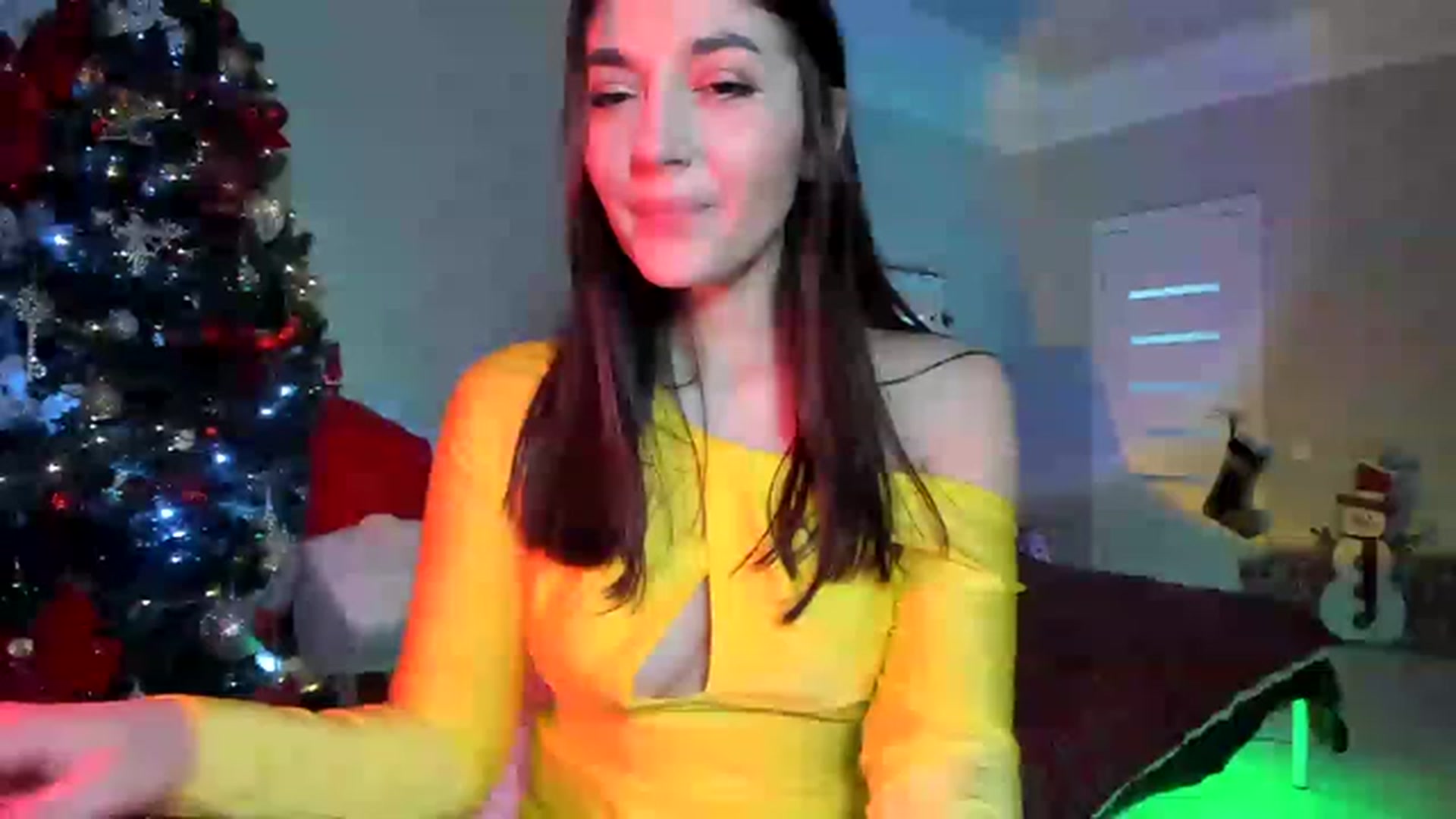 Gallery image thumbnail from Emmy___'s myfreecams stream on, 12/03/2022, 08:46 image 12 of 20