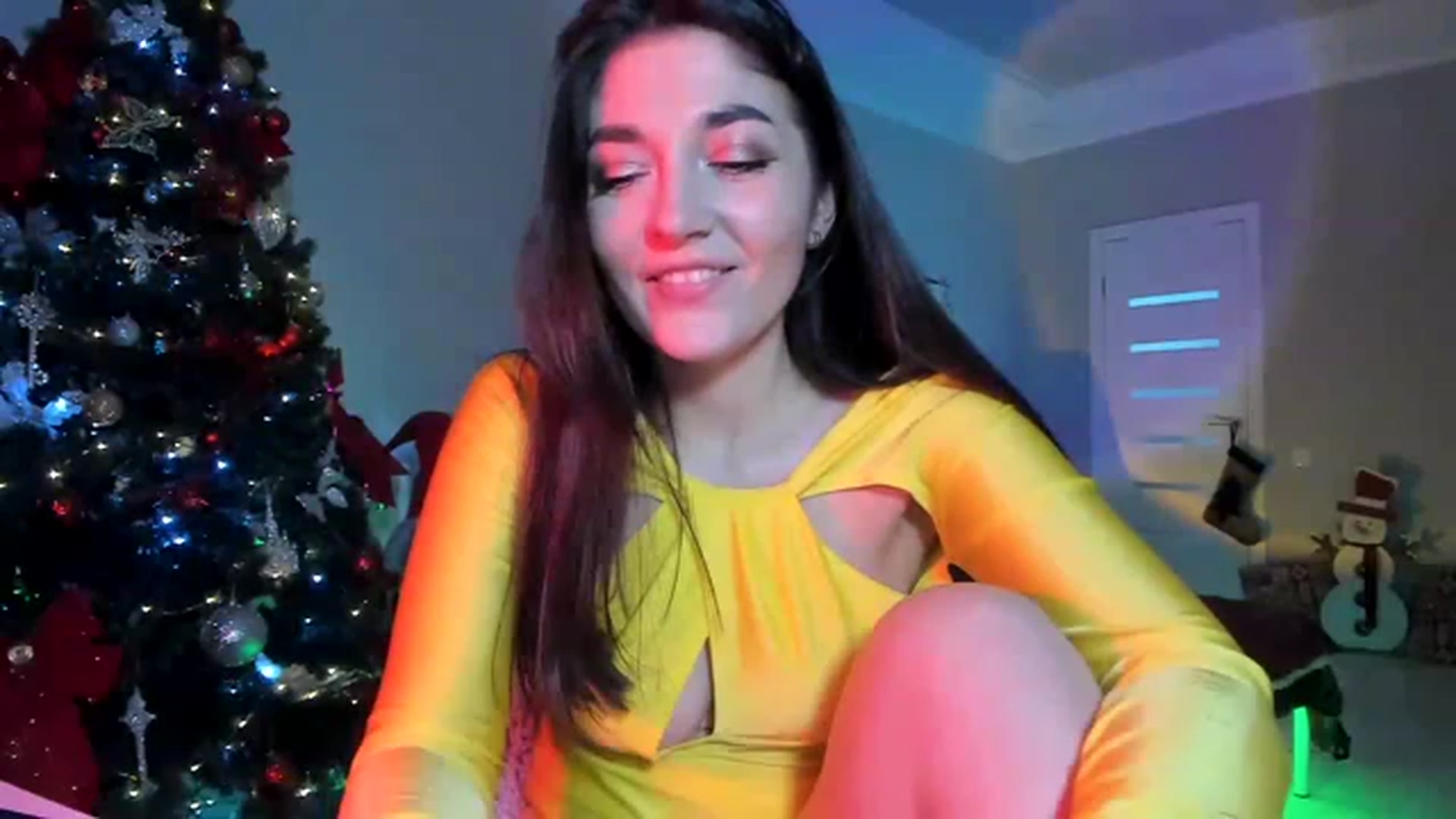 Gallery image thumbnail from Emmy___'s myfreecams stream on, 12/03/2022, 08:46 image 9 of 20