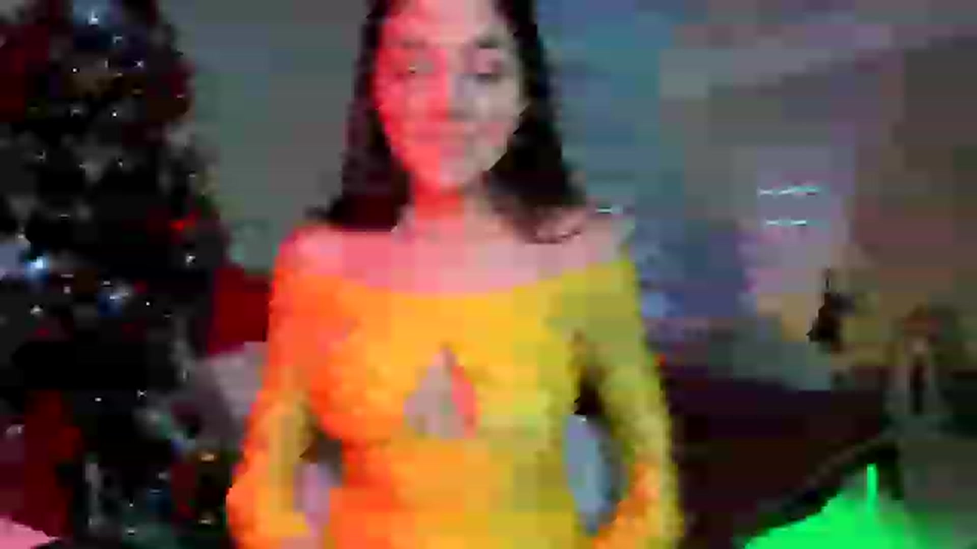 Gallery image thumbnail from Emmy___'s myfreecams stream on, 12/03/2022, 08:46 image 20 of 20