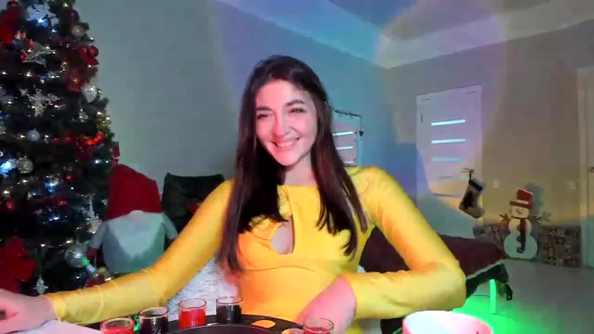 Gallery image thumbnail from Emmy___'s myfreecams stream on, 12/03/2022, 09:33 image 10 of 20