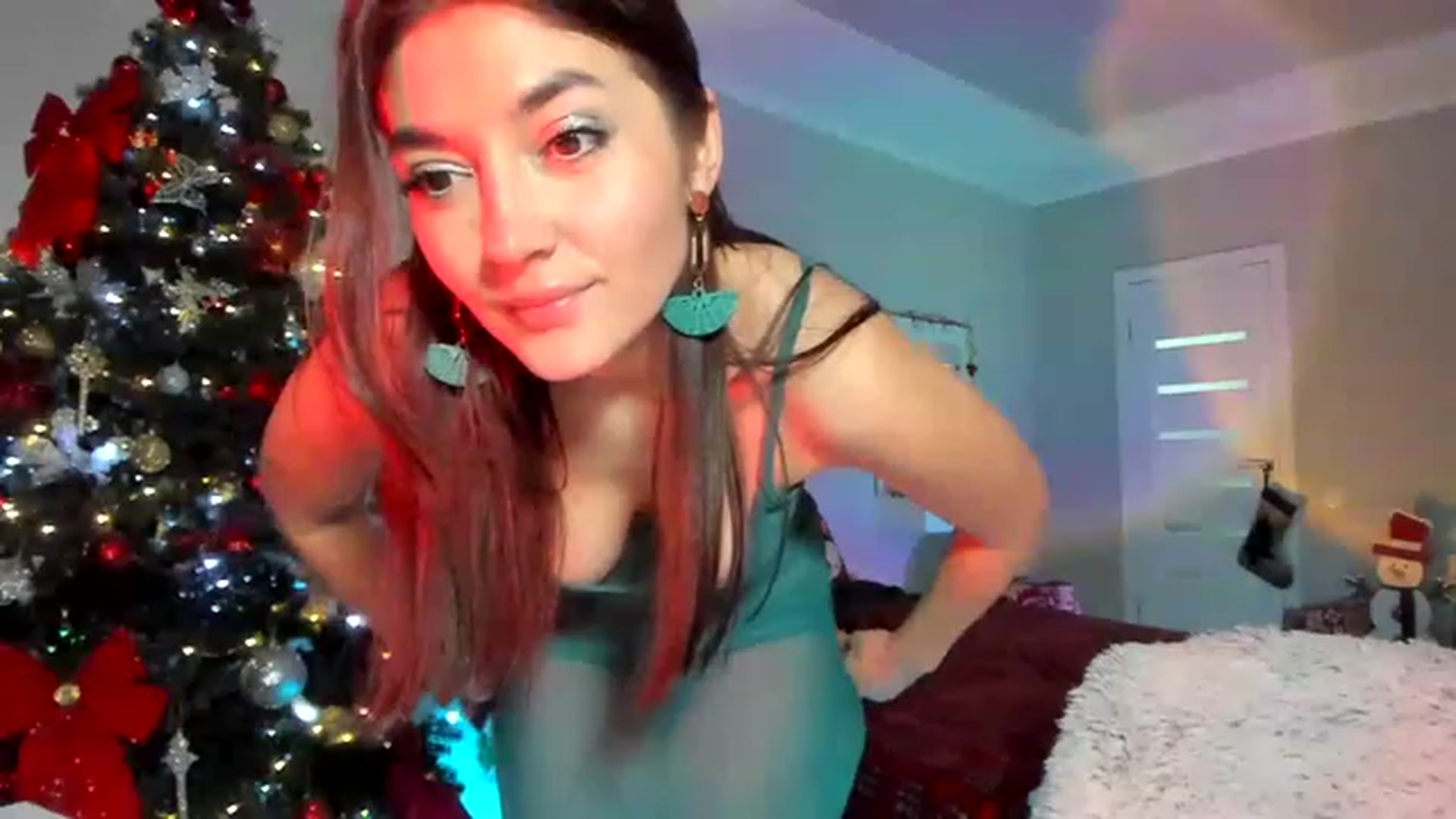 Gallery image thumbnail from Emmy___'s myfreecams stream on, 12/04/2022, 11:29 image 2 of 20