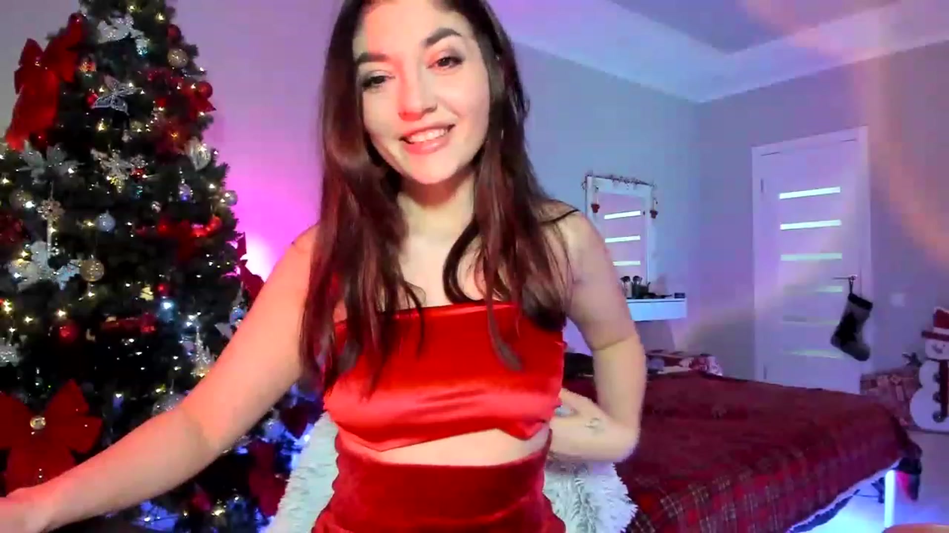 Gallery image thumbnail from Emmy___'s myfreecams stream on, 12/07/2022, 13:01 image 2 of 20