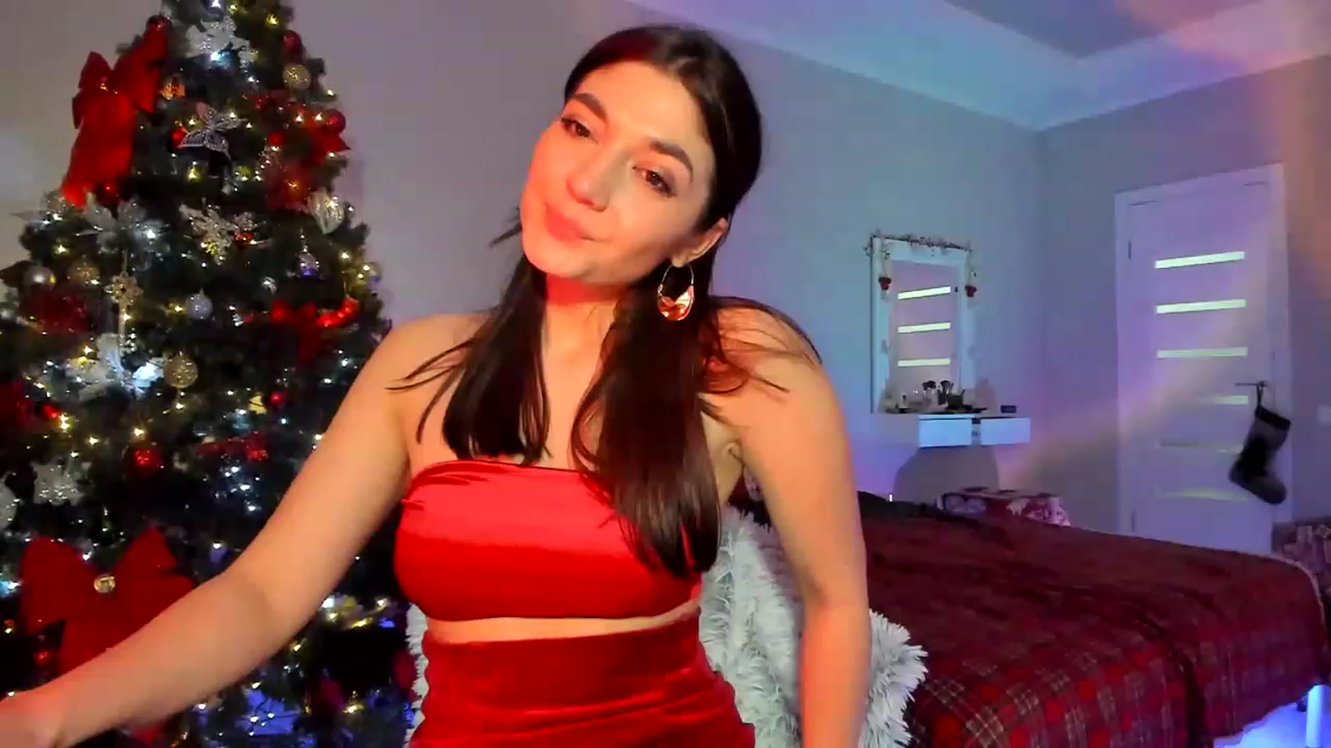Gallery image thumbnail from Emmy___'s myfreecams stream on, 12/07/2022, 15:22 image 17 of 20