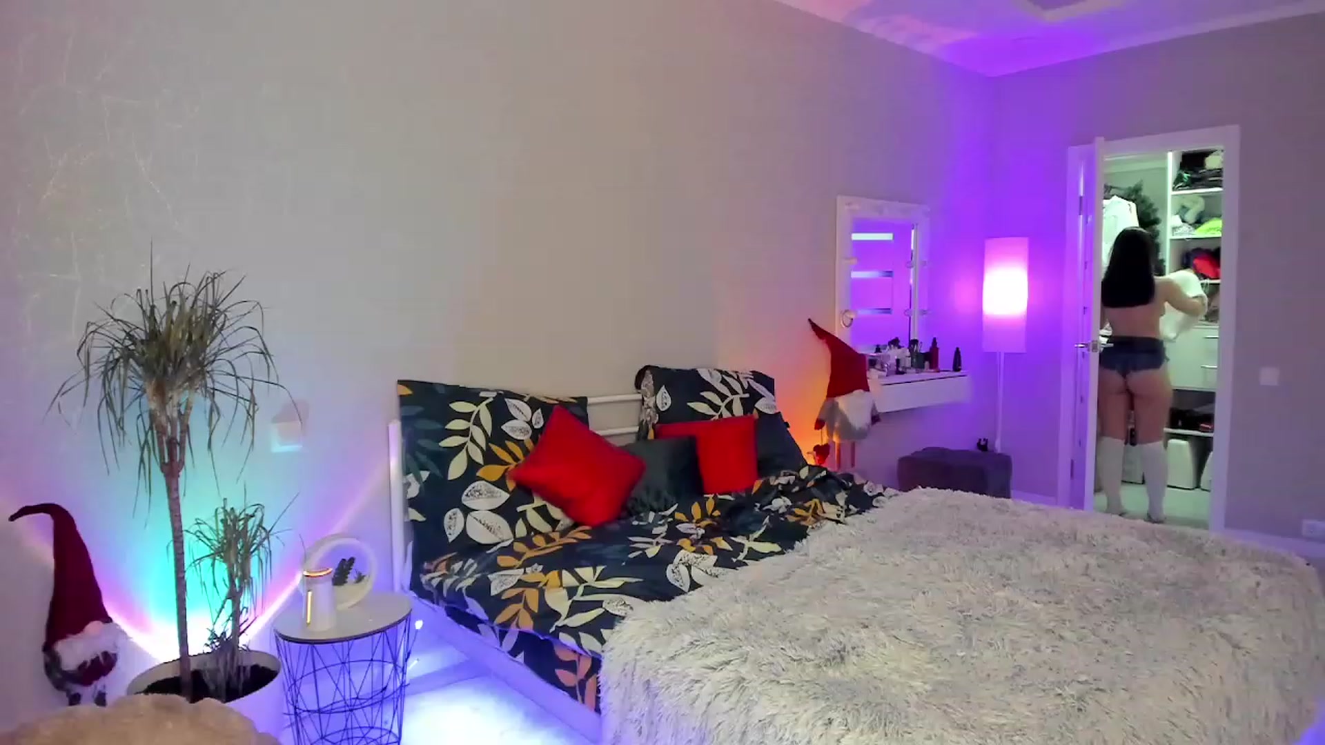 Gallery image thumbnail from Emmy___'s myfreecams stream on, 01/18/2023, 07:58 image 11 of 20