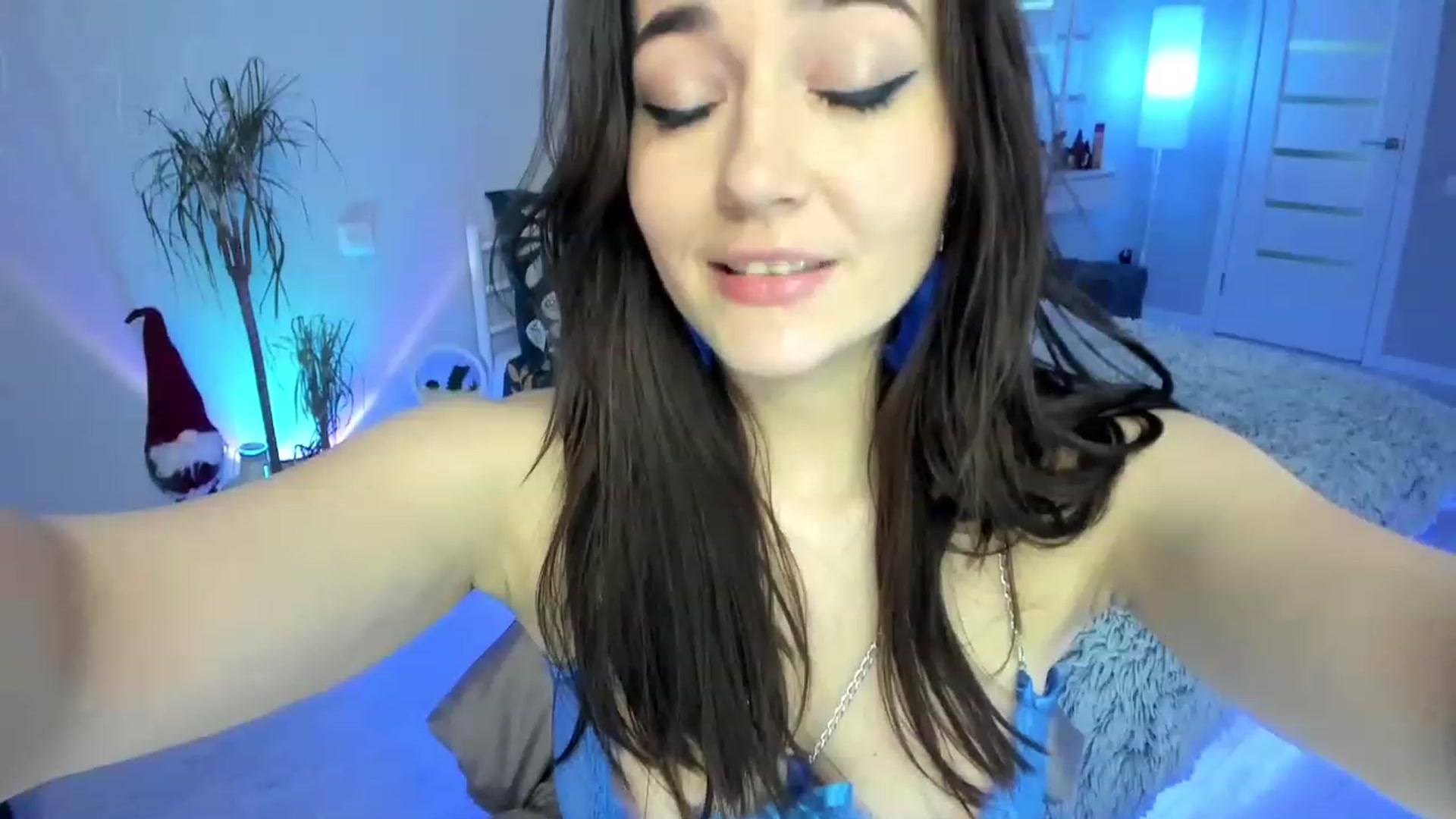 Gallery image thumbnail from Emmy___'s myfreecams stream on, 01/21/2023, 09:17 image 13 of 20
