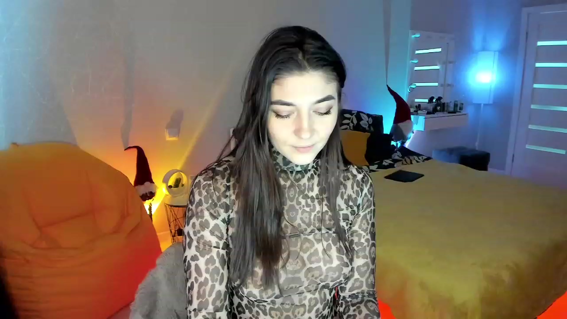 Gallery image thumbnail from Emmy___'s myfreecams stream on, 01/30/2023, 08:29 image 7 of 20