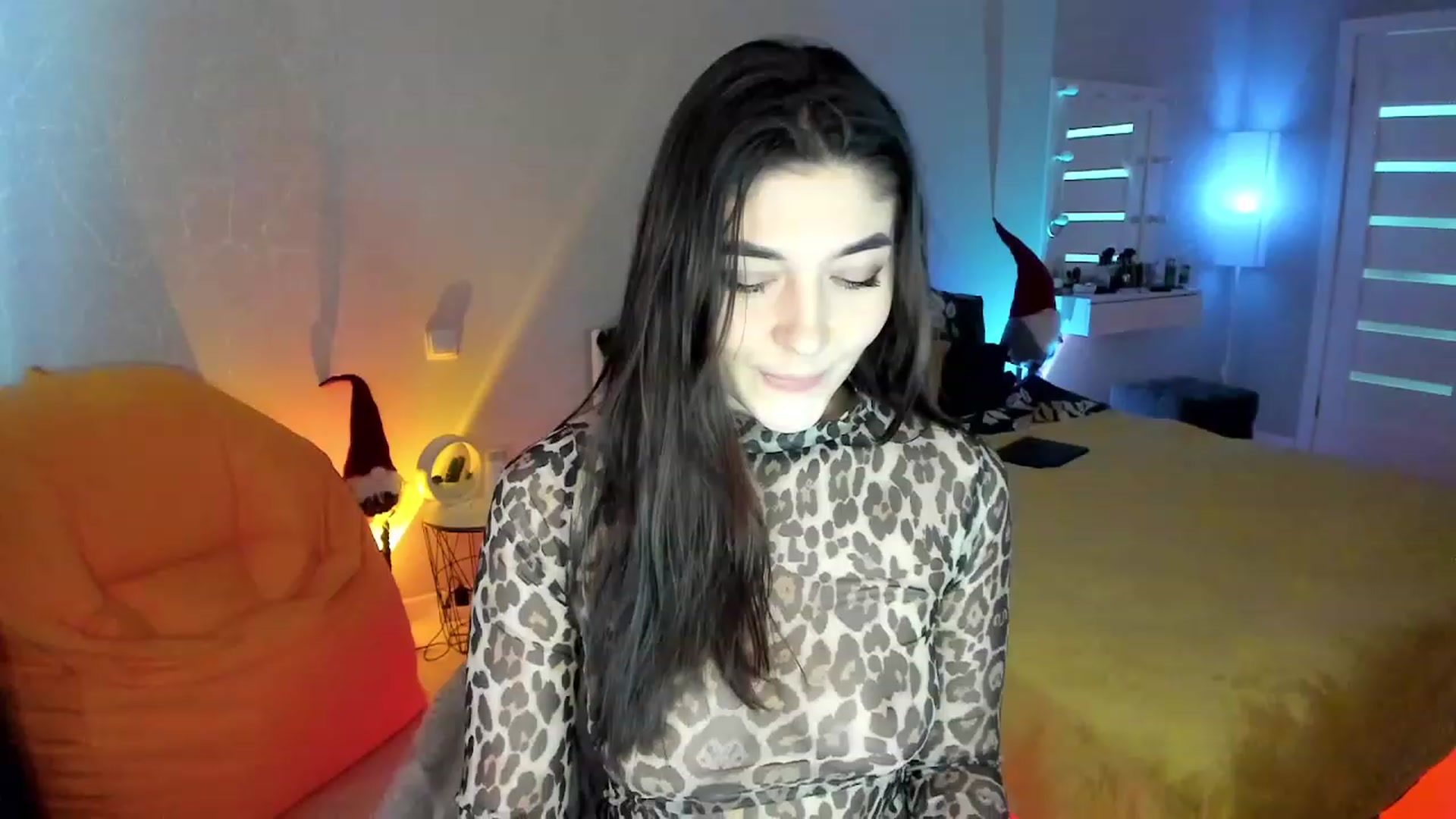 Gallery image thumbnail from Emmy___'s myfreecams stream on, 01/30/2023, 08:29 image 3 of 20