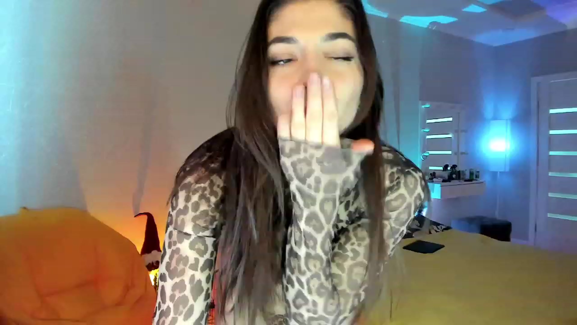 Gallery image thumbnail from Emmy___'s myfreecams stream on, 01/30/2023, 08:29 image 10 of 20