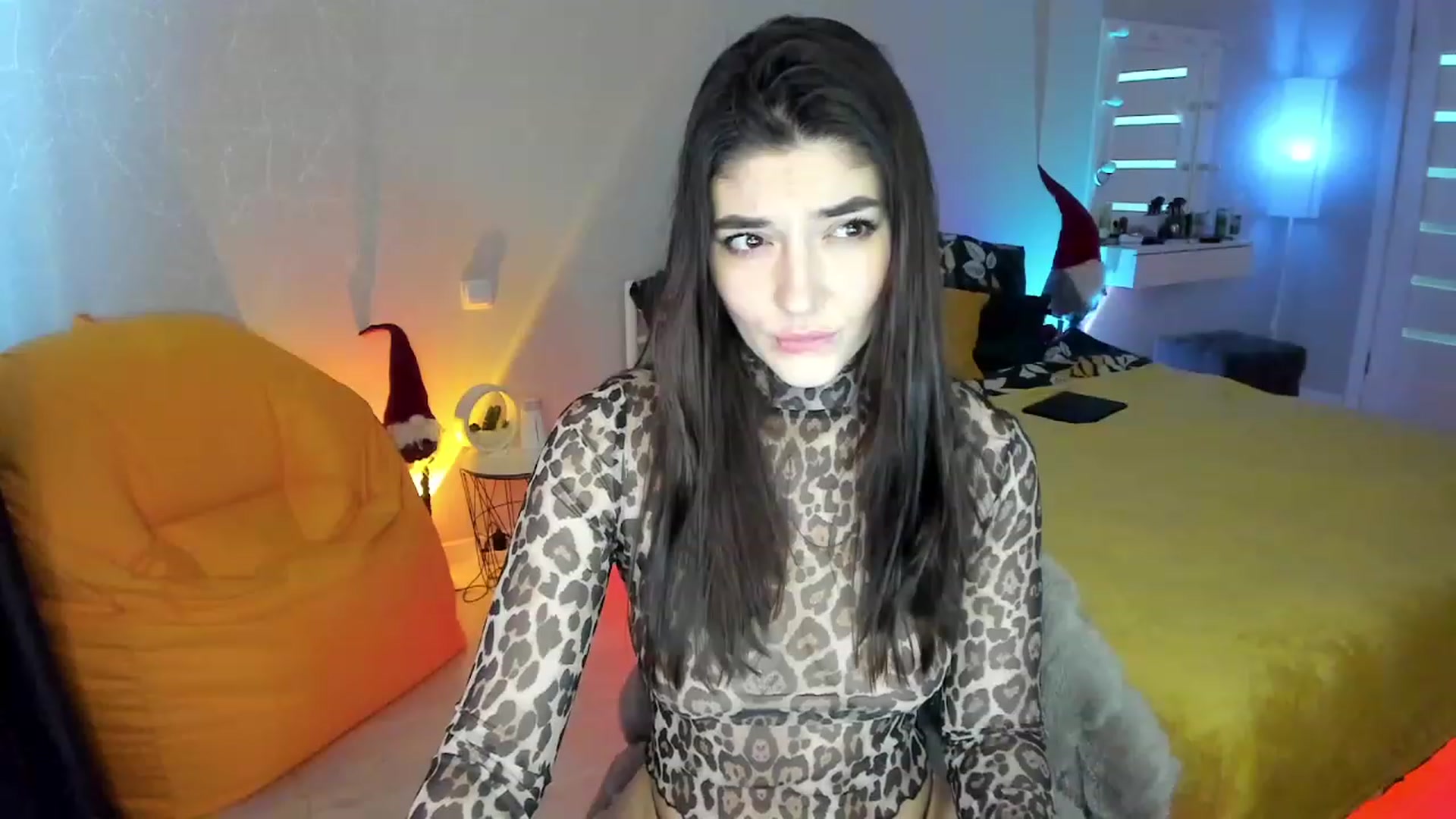 Gallery image thumbnail from Emmy___'s myfreecams stream on, 01/30/2023, 09:09 image 19 of 20