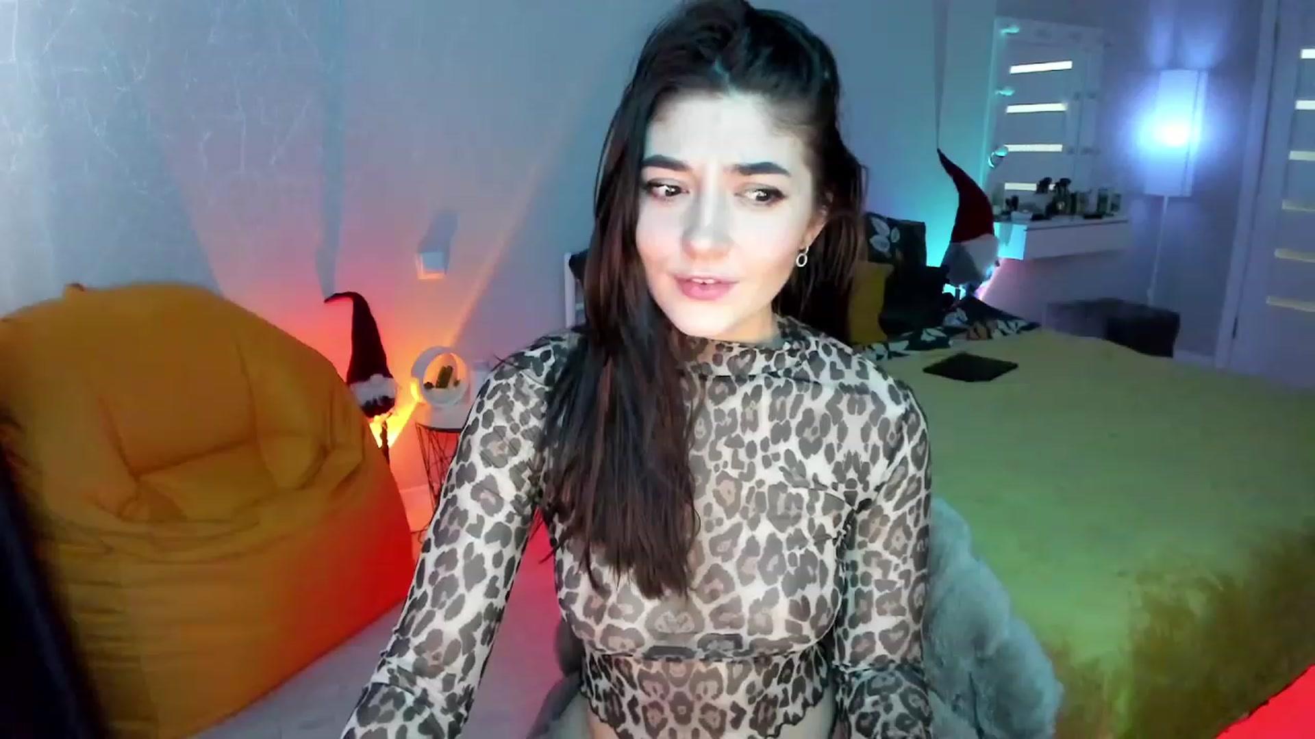 Gallery image thumbnail from Emmy___'s myfreecams stream on, 01/30/2023, 09:09 image 17 of 20