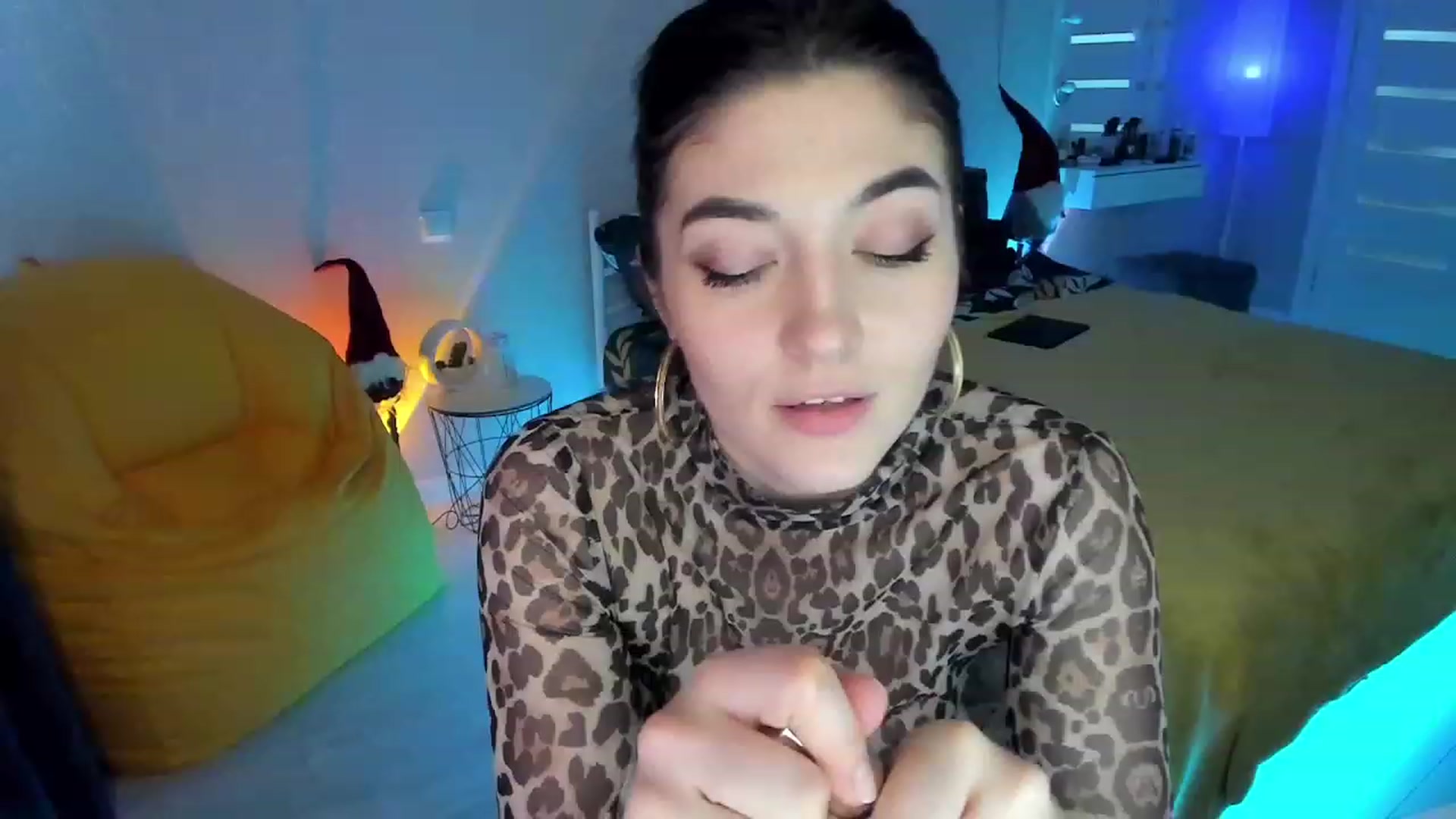 Gallery image thumbnail from Emmy___'s myfreecams stream on, 01/30/2023, 11:43 image 15 of 20
