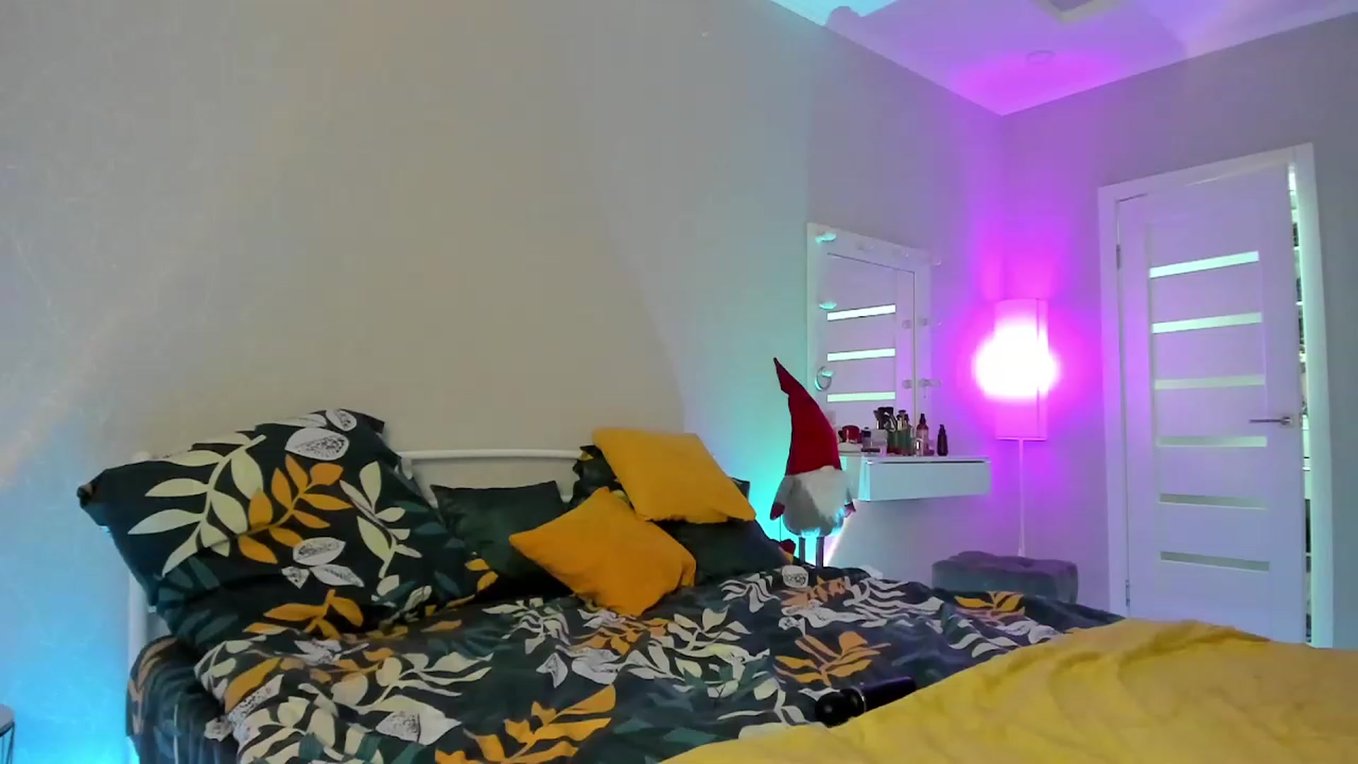 Gallery image thumbnail from Emmy___'s myfreecams stream on, 02/02/2023, 14:36 image 1 of 20