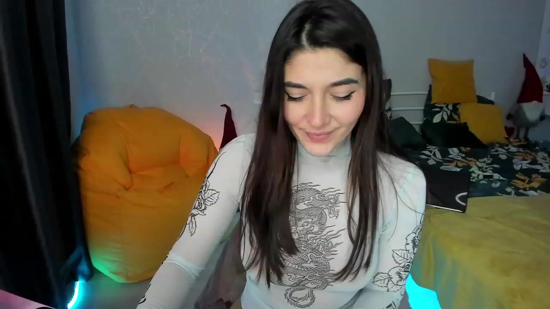 Gallery image thumbnail from Emmy___'s myfreecams stream on, 02/07/2023, 14:25 image 2 of 20