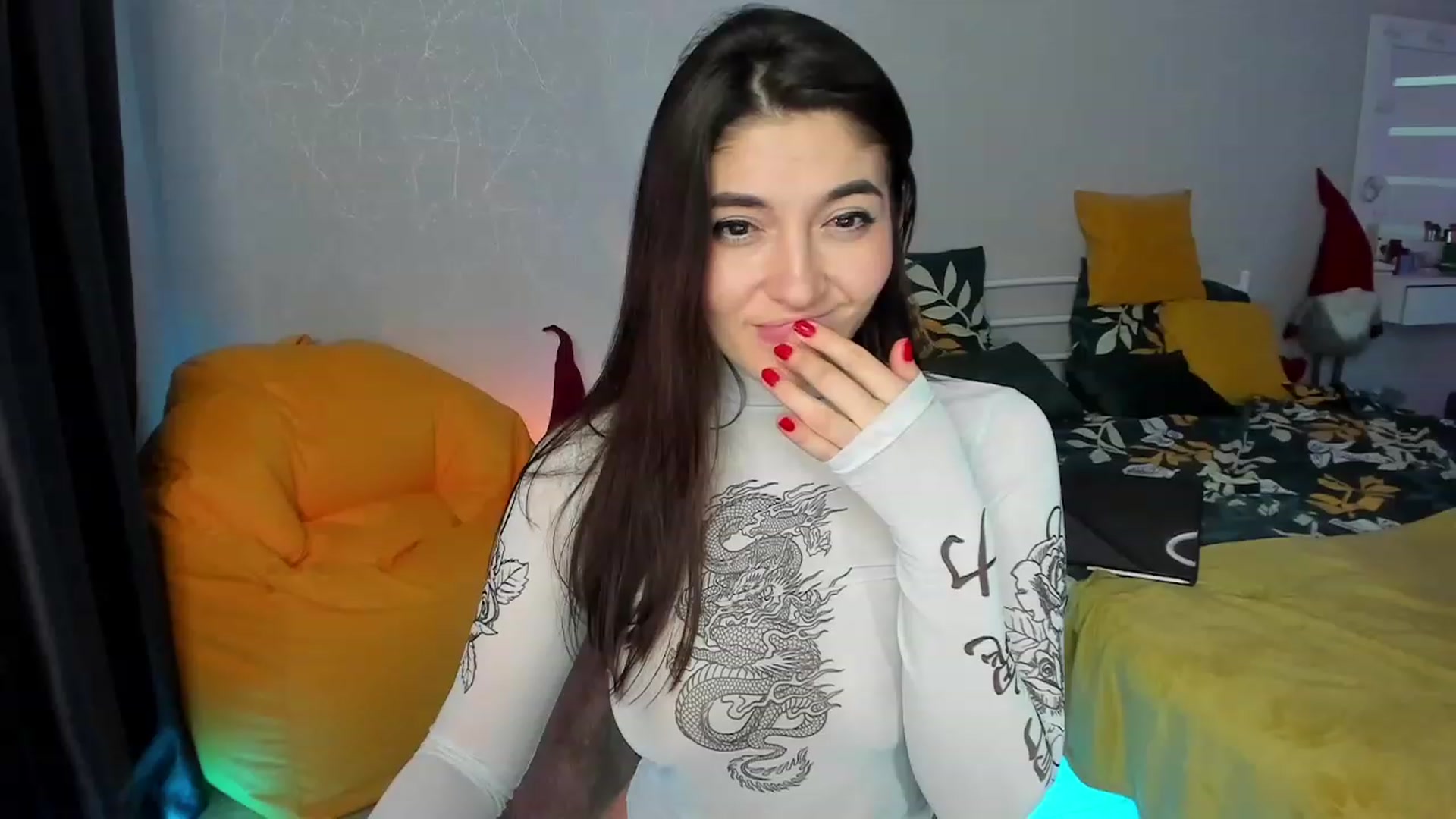 Gallery image thumbnail from Emmy___'s myfreecams stream on, 02/07/2023, 14:25 image 10 of 20