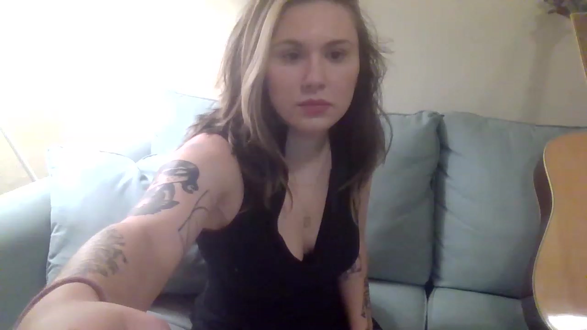 Gallery image thumbnail from Emmylou1's myfreecams stream on, 03/15/2023, 04:23 image 17 of 20