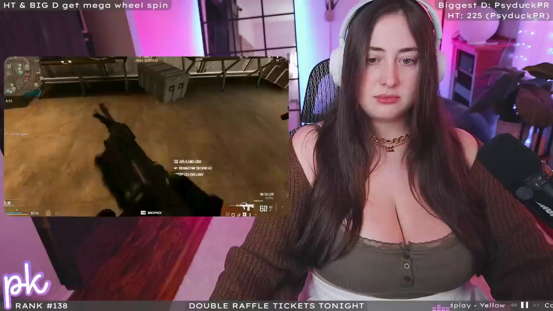 Gallery image thumbnail from EmoGirl's myfreecams stream on, 04/10/2024, 03:42 image 3 of 20