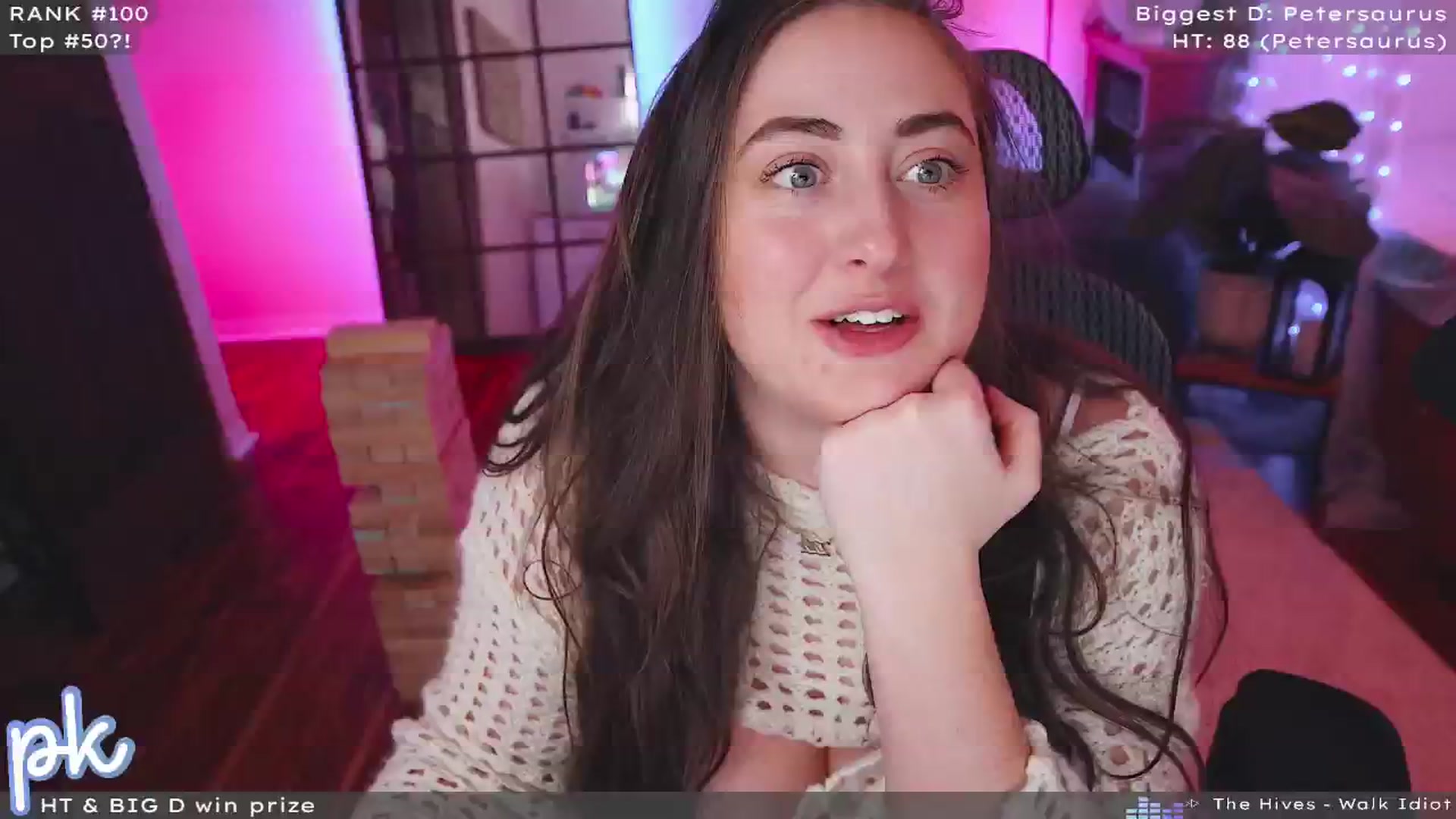 Gallery image thumbnail from EmoGirl's myfreecams stream on, 04/17/2024, 03:15 image 1 of 20