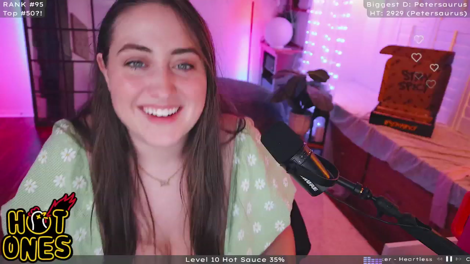 Gallery image thumbnail from EmoGirl's myfreecams stream on, 04/19/2024, 04:57 image 1 of 20