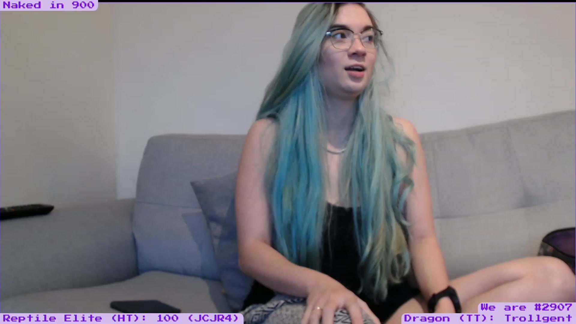 Gallery image thumbnail from EmoSmithers's myfreecams stream on, 12/04/2022, 16:24 image 5 of 20