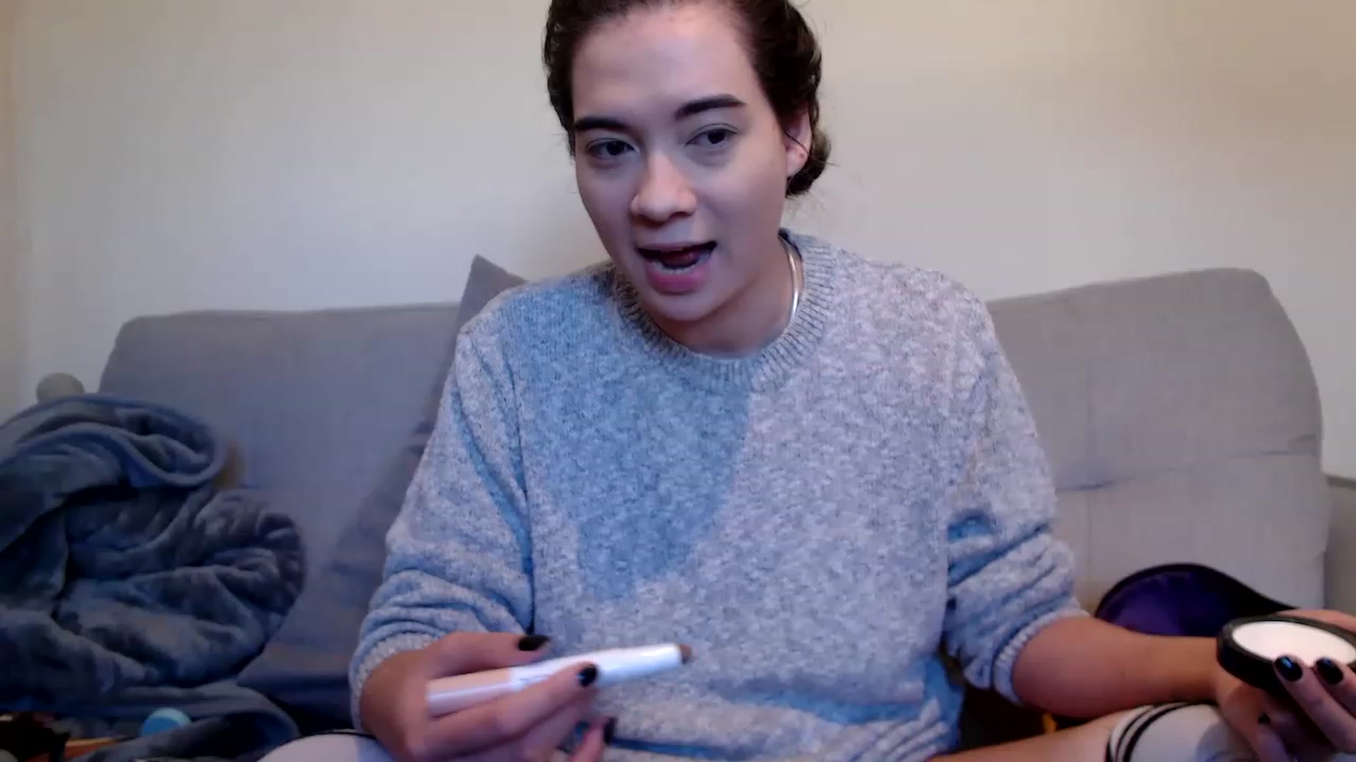 Gallery image thumbnail from EmoSmithers's myfreecams stream on, 12/15/2022, 14:42 image 1 of 20