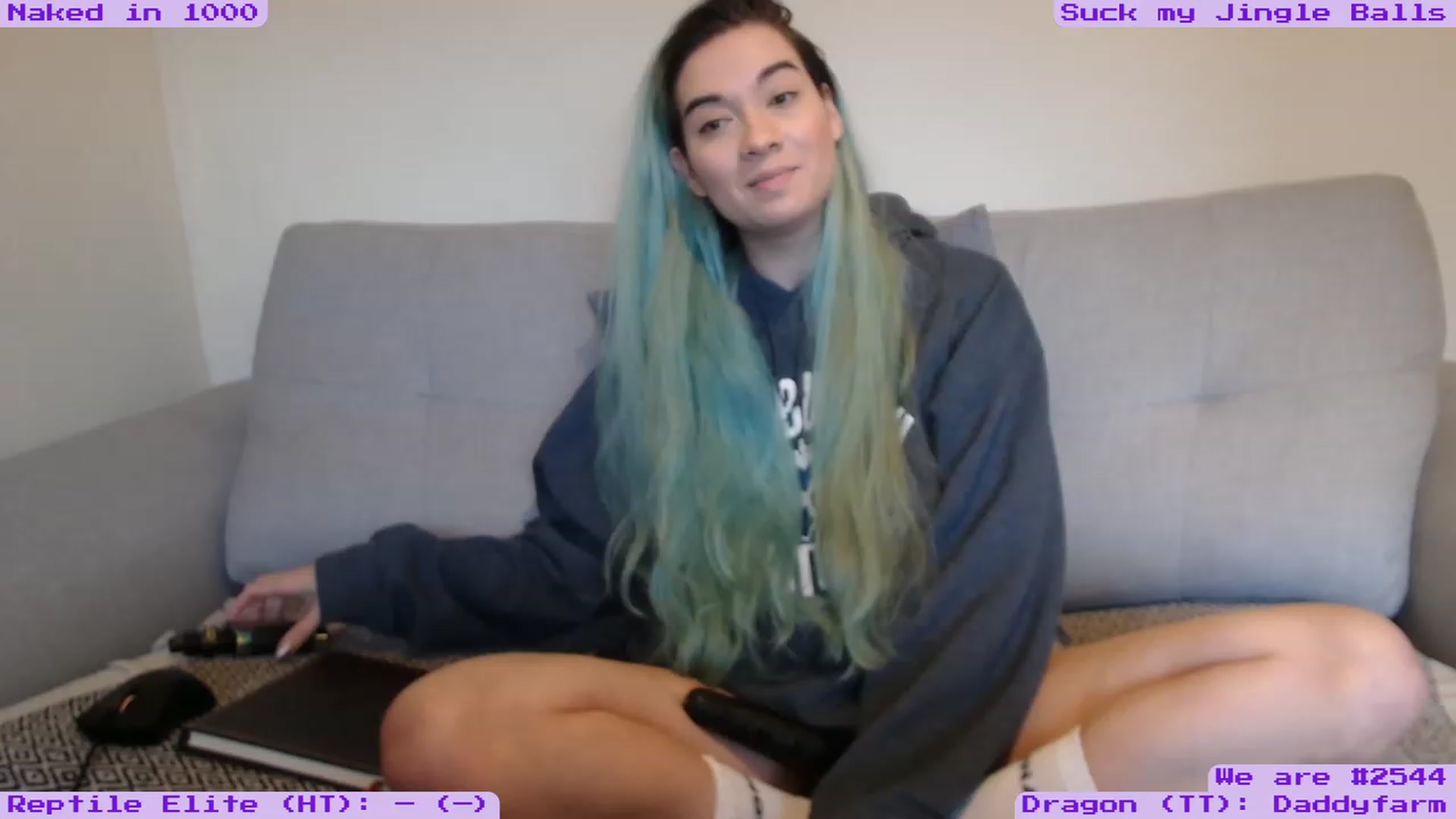 Gallery image thumbnail from EmoSmithers's myfreecams stream on, 12/24/2022, 11:50 image 7 of 20