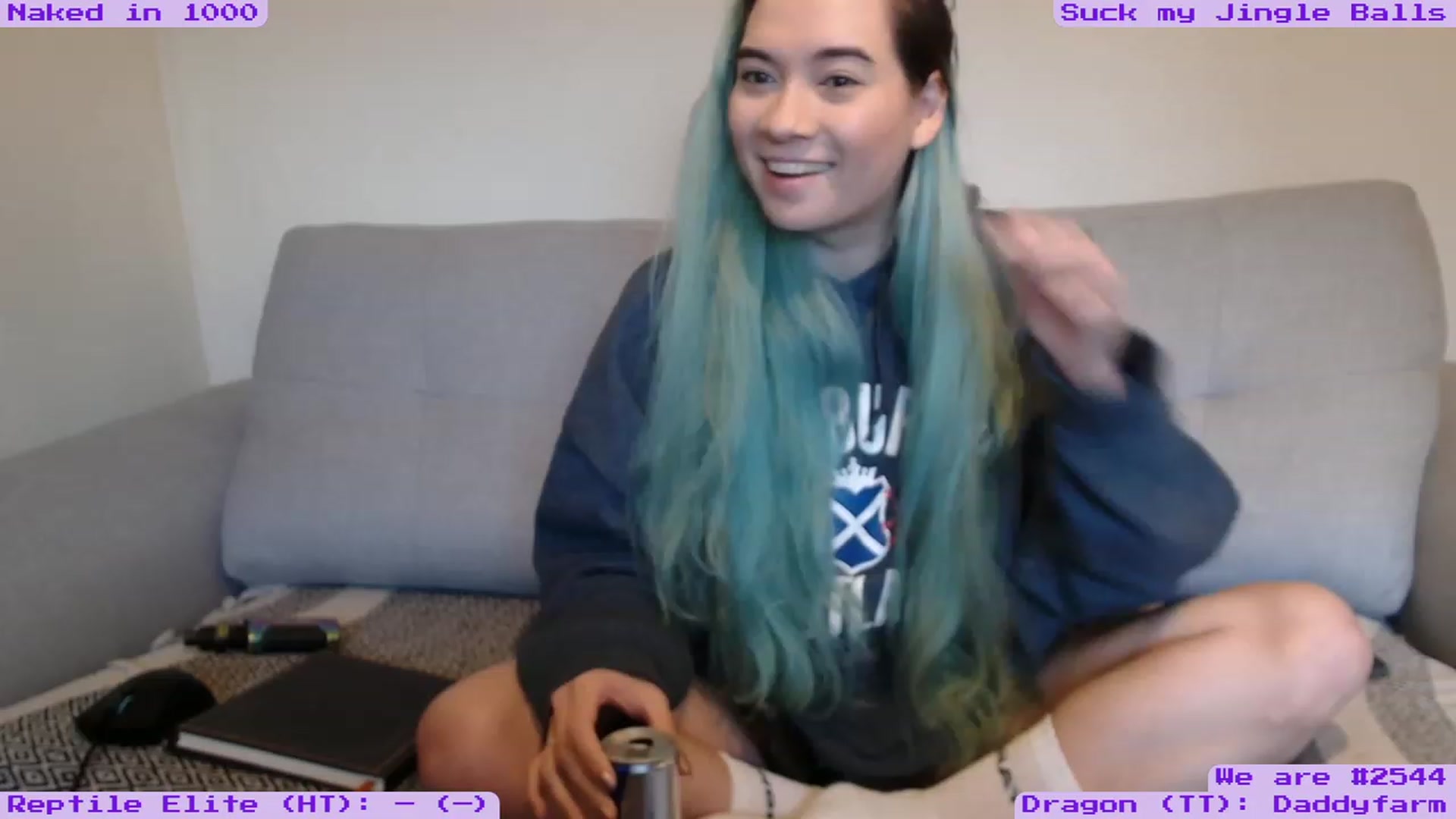 Gallery image thumbnail from EmoSmithers's myfreecams stream on, 12/24/2022, 11:50 image 4 of 20