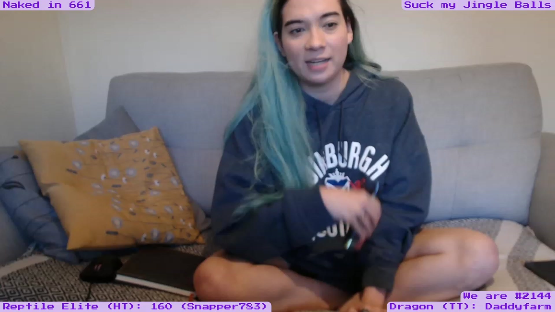 Gallery image thumbnail from EmoSmithers's myfreecams stream on, 12/24/2022, 15:01 image 9 of 20