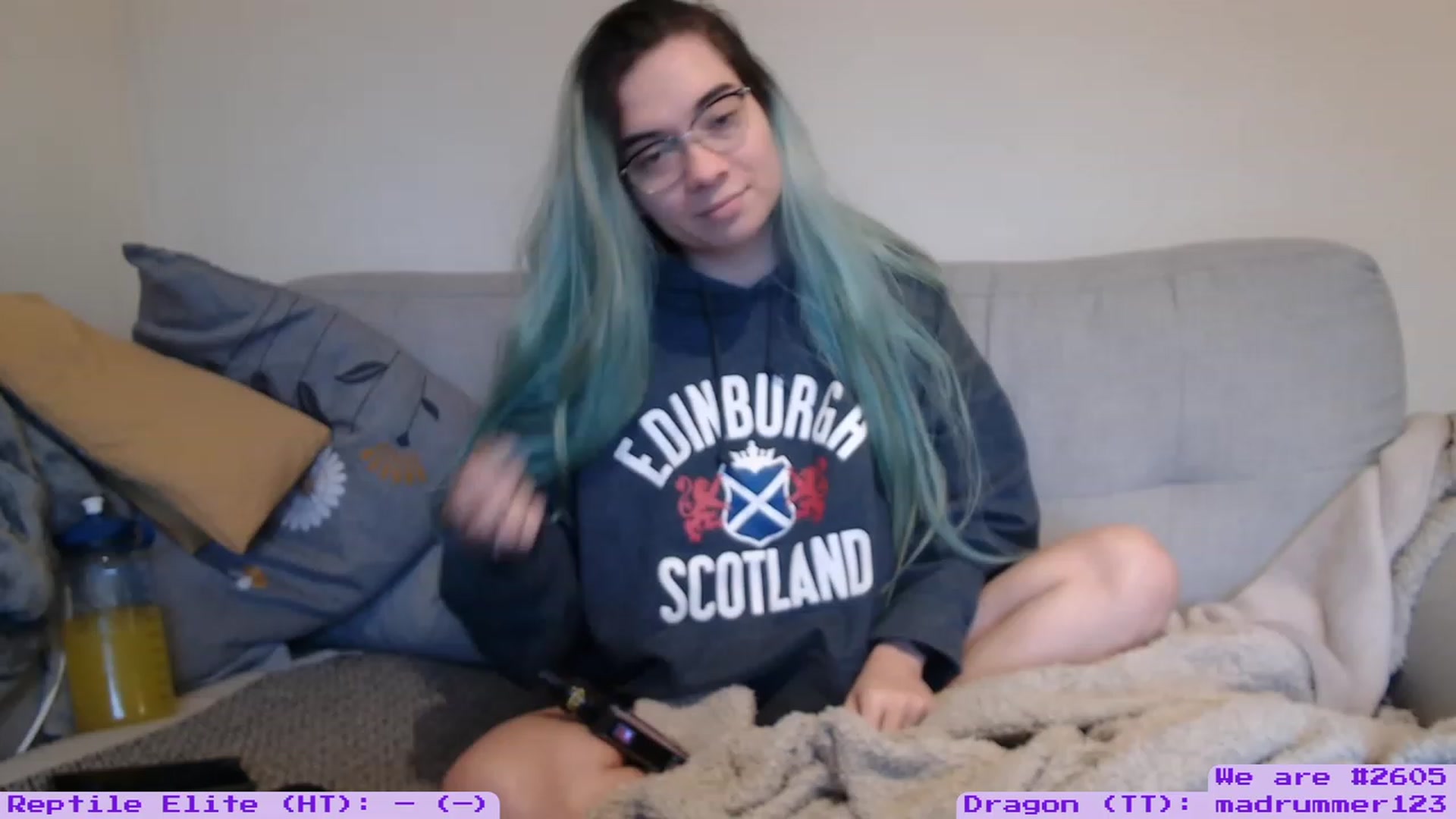 Gallery image thumbnail from EmoSmithers's myfreecams stream on, 01/12/2023, 13:37 image 1 of 20