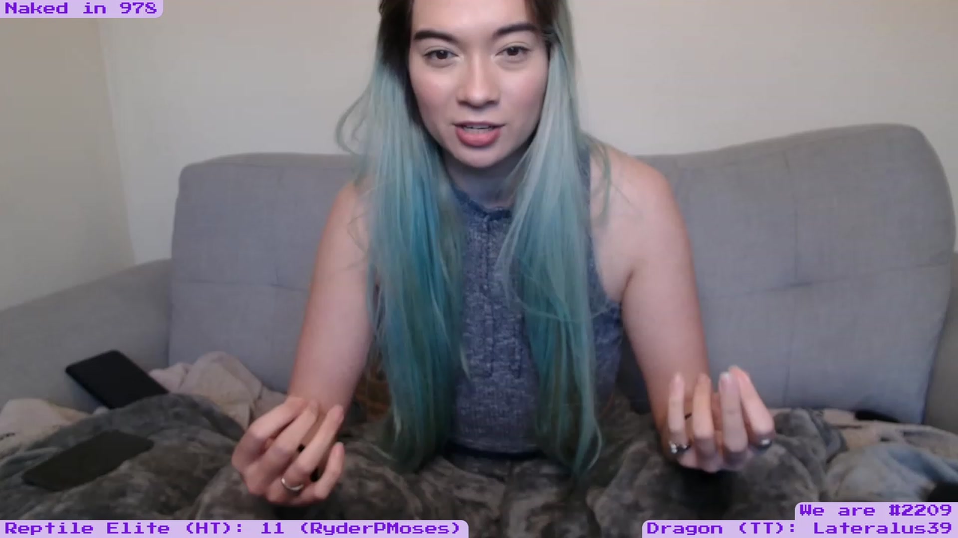 Gallery image thumbnail from EmoSmithers's myfreecams stream on, 01/17/2023, 15:34 image 2 of 20