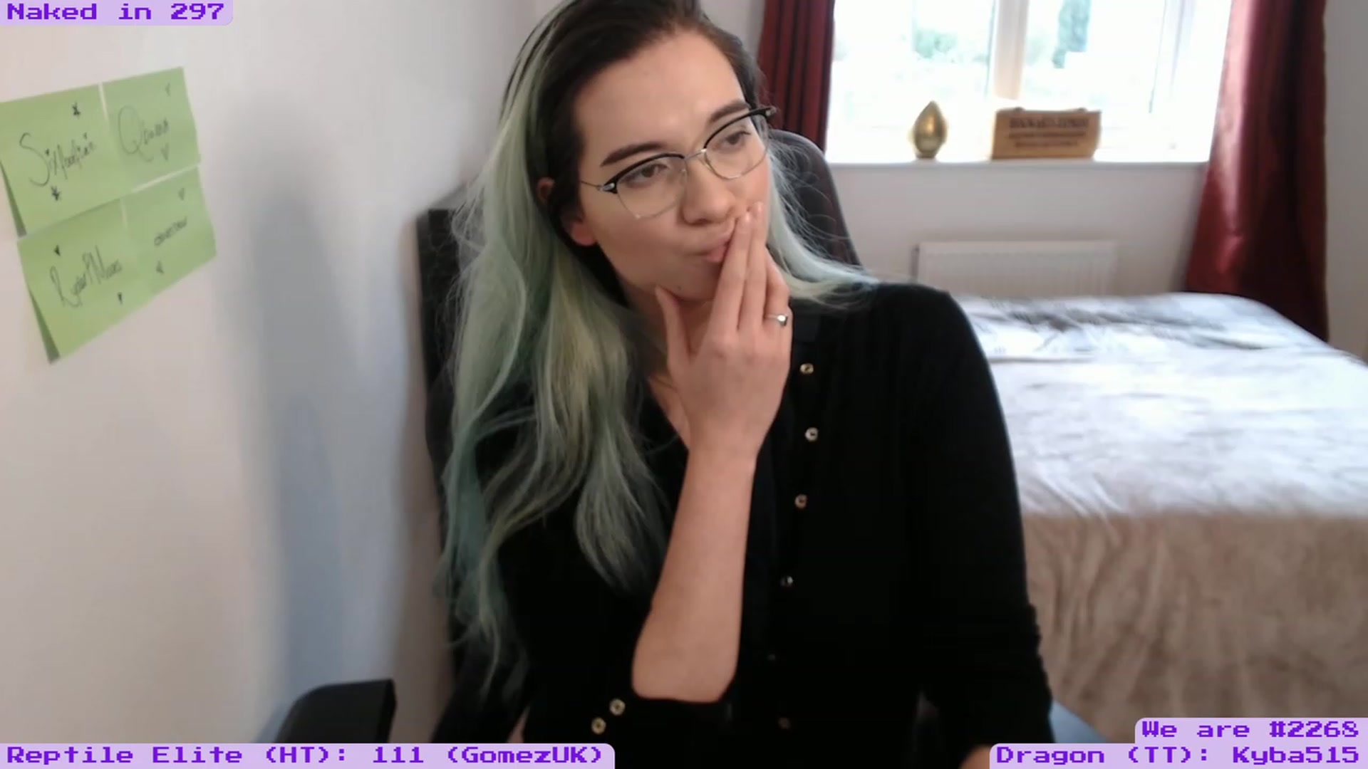Gallery image thumbnail from EmoSmithers's myfreecams stream on, 03/07/2023, 15:56 image 3 of 20