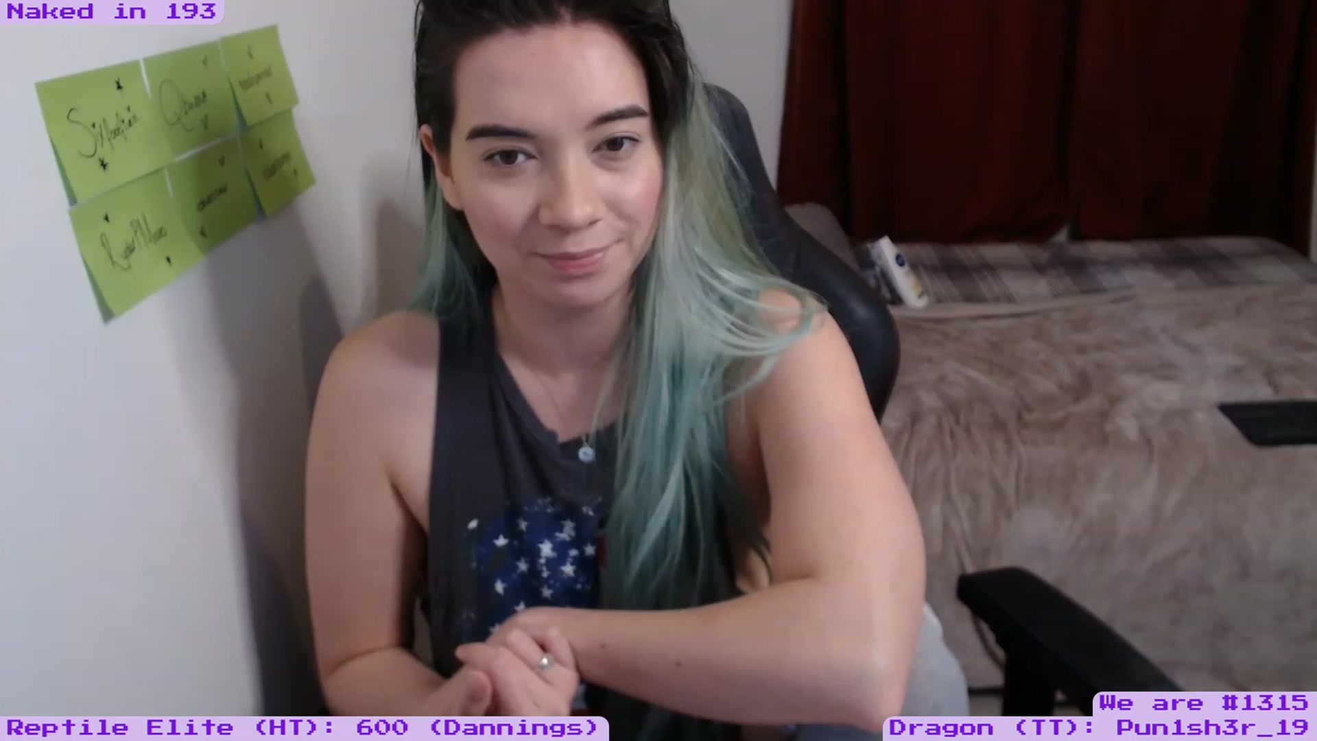 Gallery image thumbnail from EmoSmithers's myfreecams stream on, 03/15/2023, 14:40 image 3 of 20