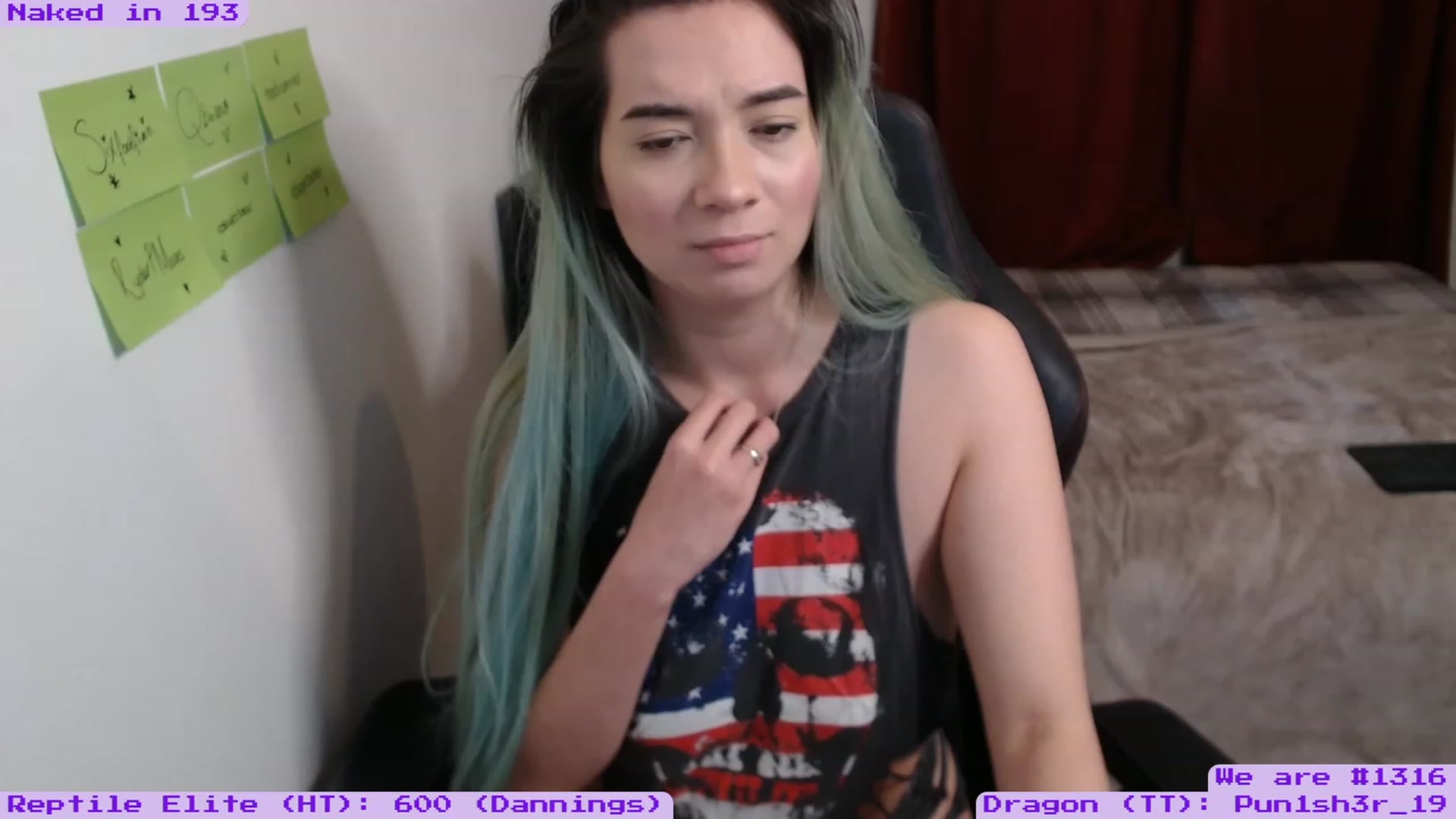 Gallery image thumbnail from EmoSmithers's myfreecams stream on, 03/15/2023, 14:40 image 7 of 20