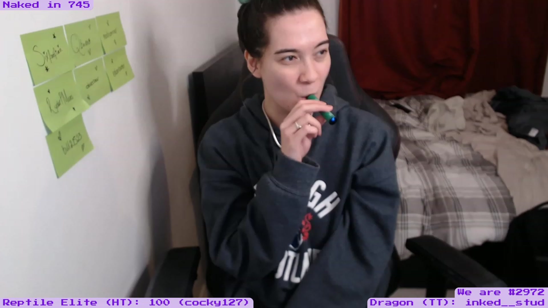 Gallery image thumbnail from EmoSmithers's myfreecams stream on, 04/10/2023, 14:05 image 15 of 20