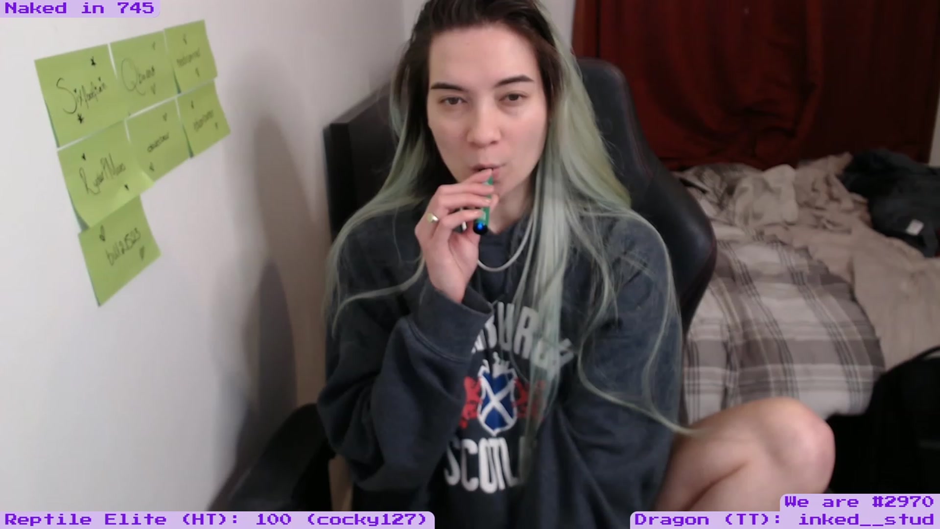 Gallery image thumbnail from EmoSmithers's myfreecams stream on, 04/10/2023, 14:05 image 10 of 20